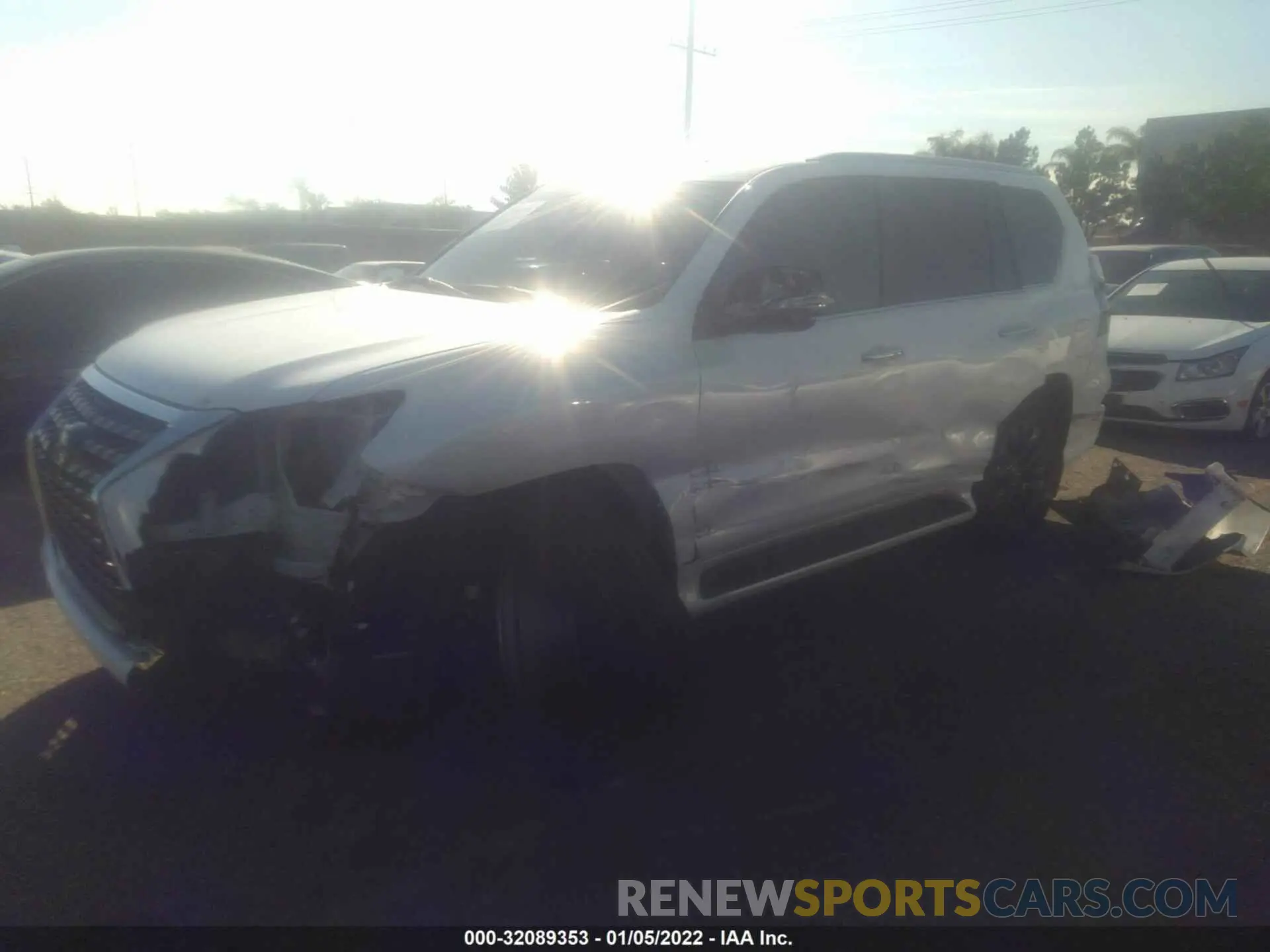 2 fotografías del automóvil dañado JTJAM7BX8M5288965 LEXUS GX 2021