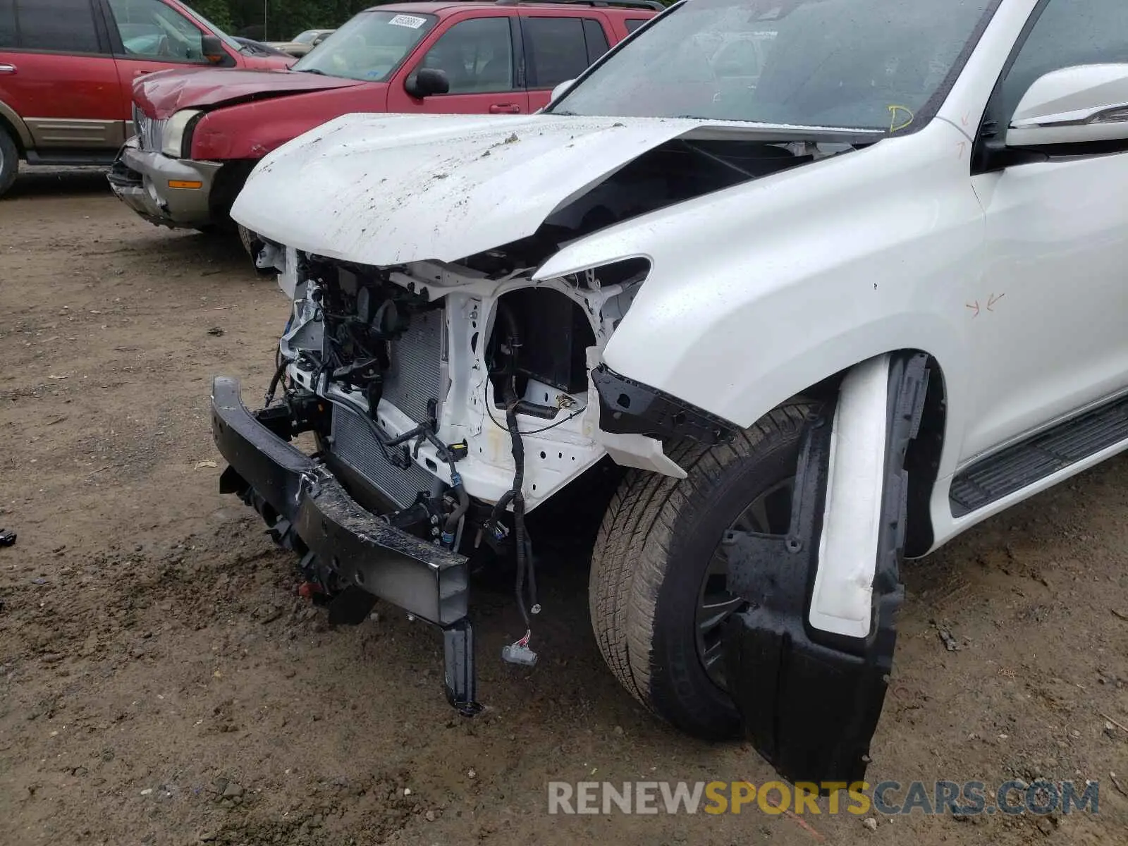 9 fotografías del automóvil dañado JTJGM7BX1M5273766 LEXUS GX 2021