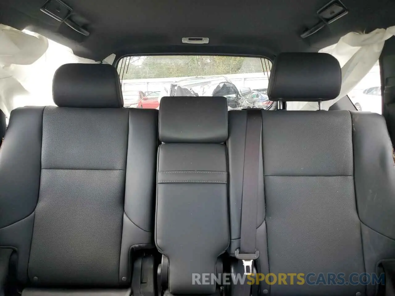 10 fotografías del automóvil dañado JTJAM7BX0N5310538 LEXUS GX 2022