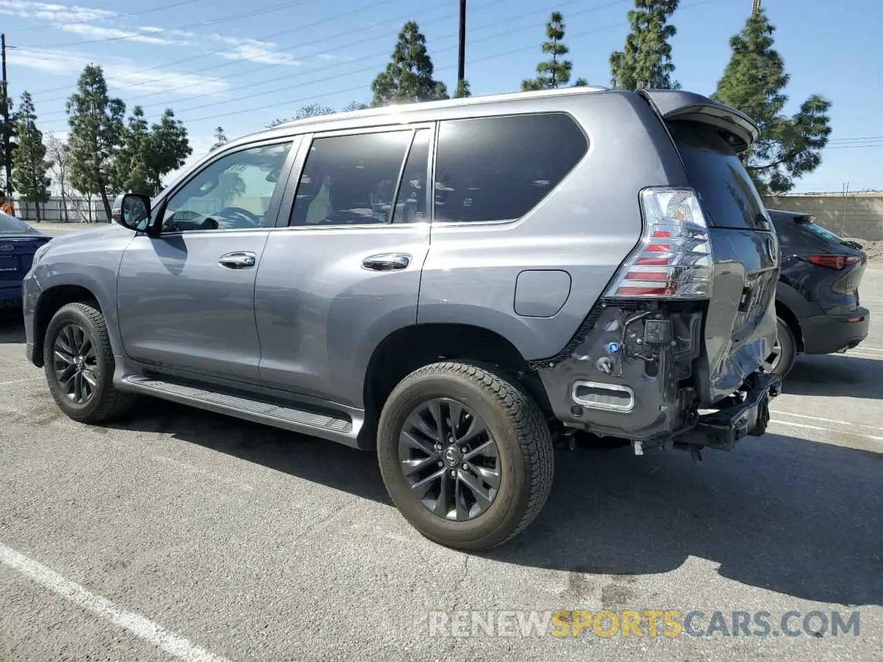 2 fotografías del automóvil dañado JTJAM7BX2N5324585 LEXUS GX 2022
