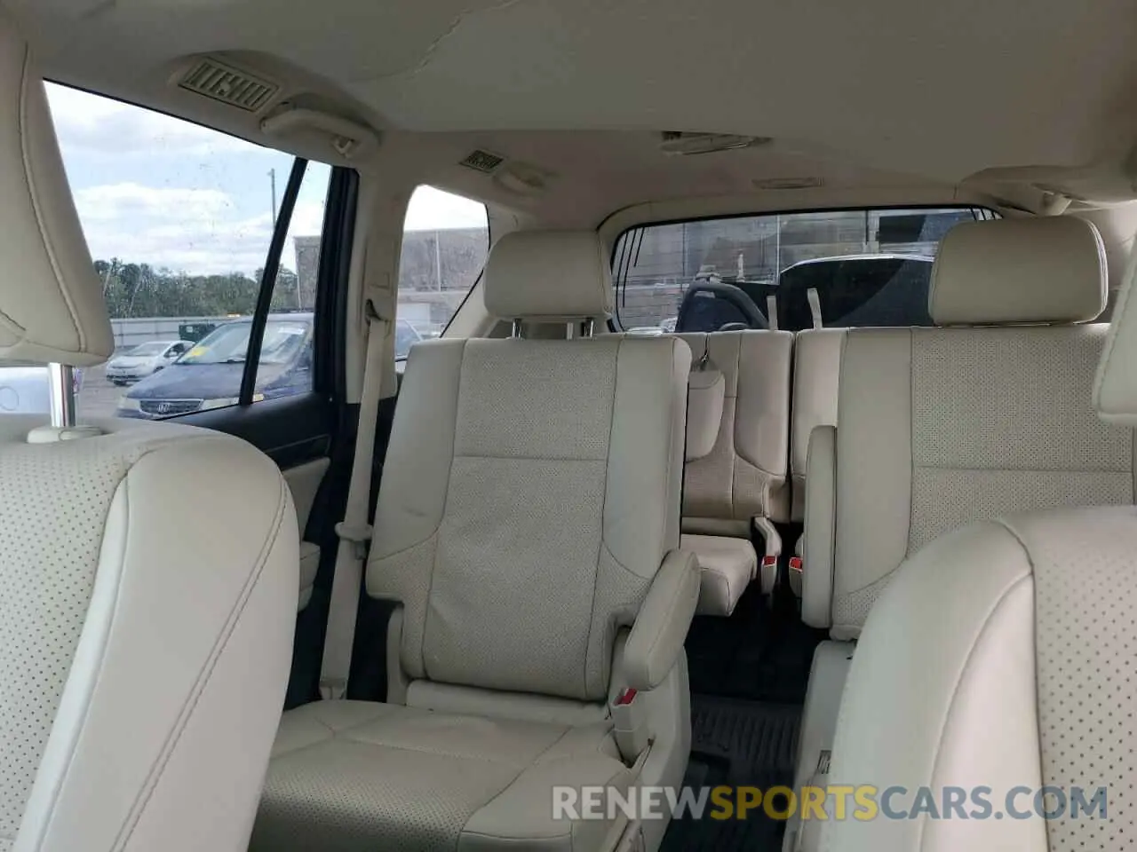 10 fotografías del automóvil dañado JTJGM7BX7N5322129 LEXUS GX 2022