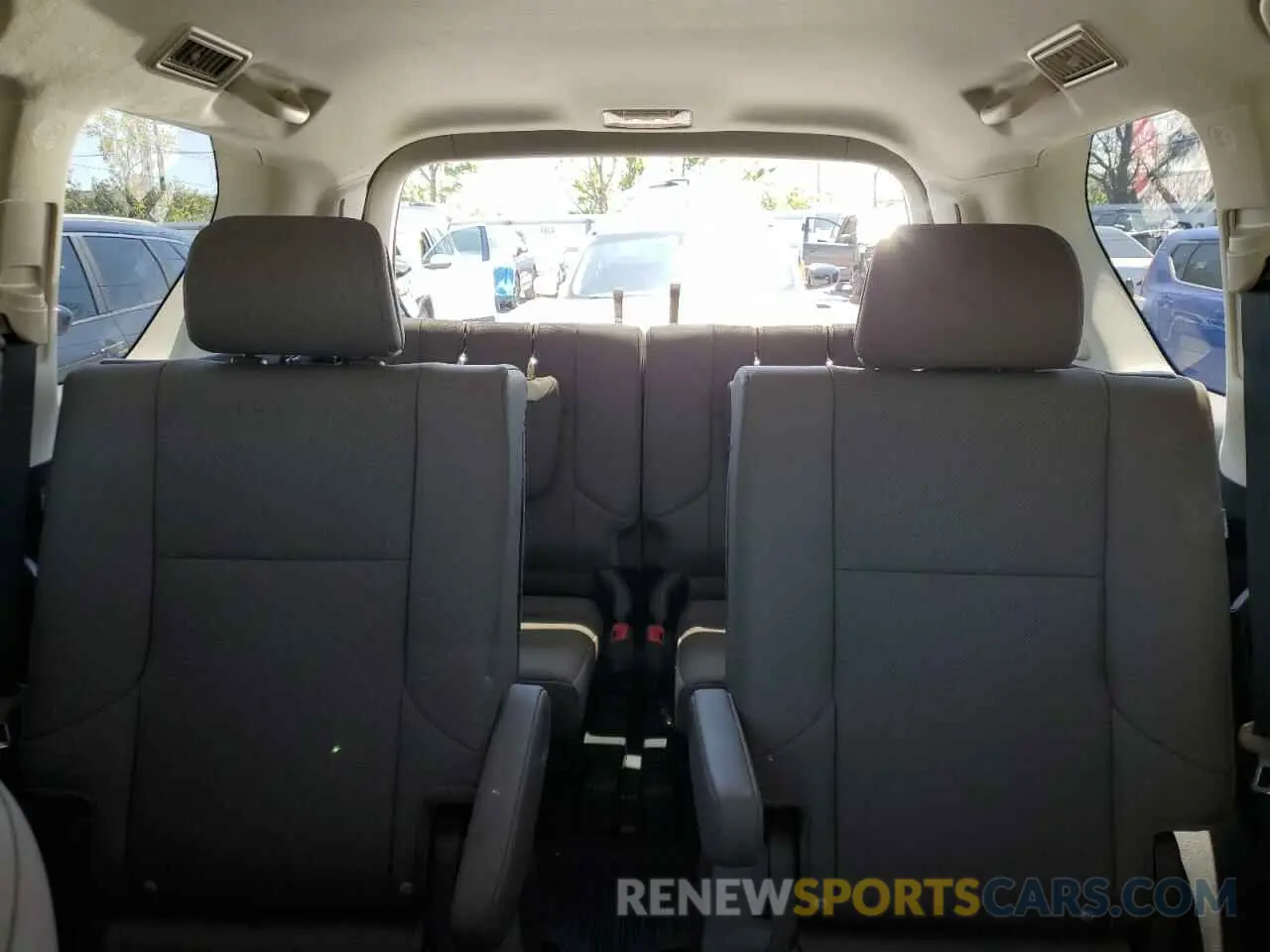 10 fotografías del automóvil dañado JTJAM7BX0P5368300 LEXUS GX 2023