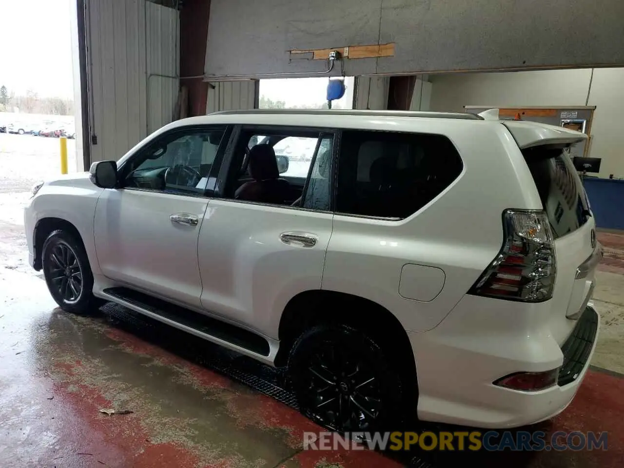 2 fotografías del automóvil dañado JTJAM7BX3P5356741 LEXUS GX 2023