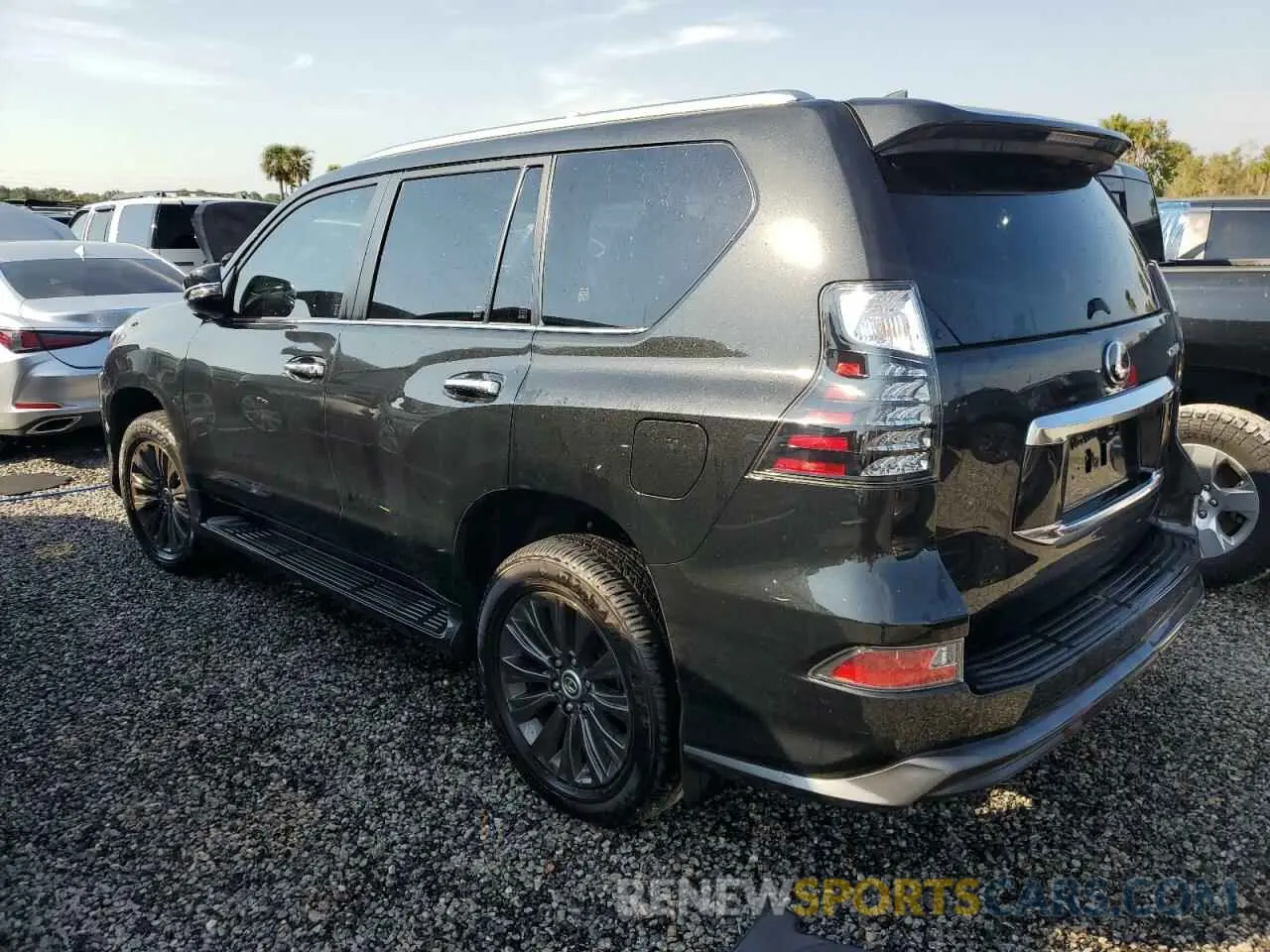 2 fotografías del automóvil dañado JTJAM7BX4P5369353 LEXUS GX 2023