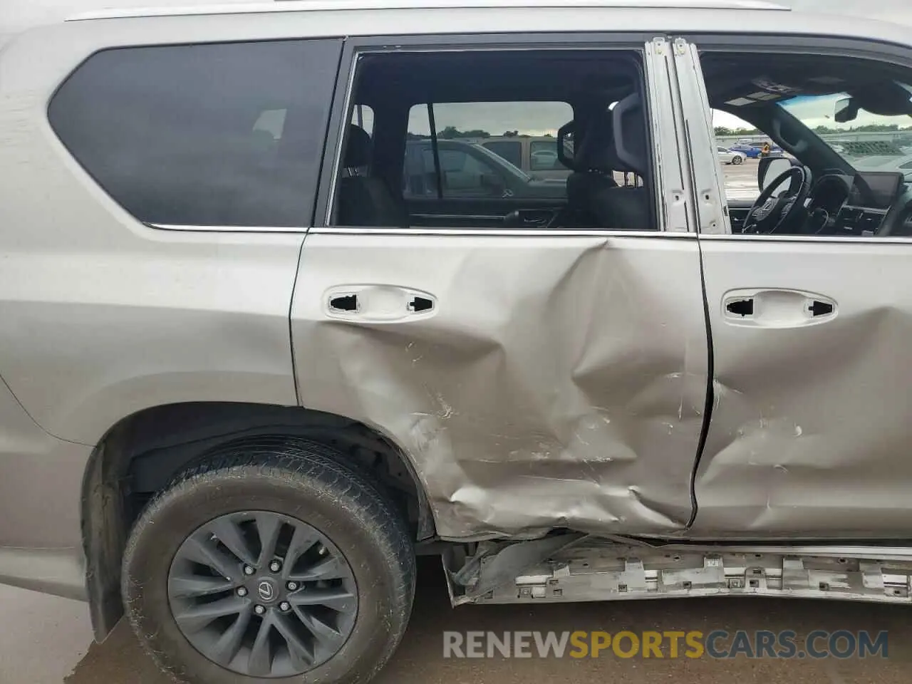 11 fotografías del automóvil dañado JTJAM7BX6P5344695 LEXUS GX 2023