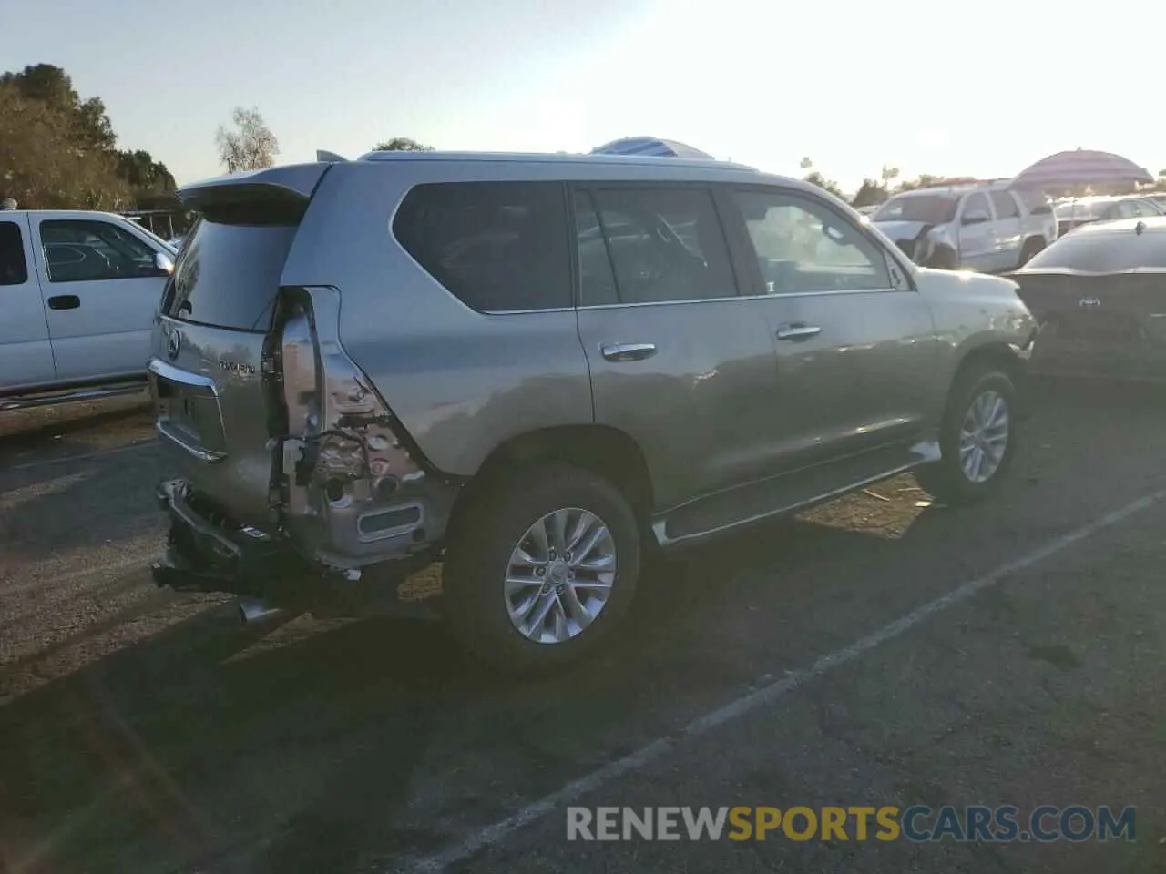 3 fotografías del automóvil dañado JTJAM7BX8P5362681 LEXUS GX 2023