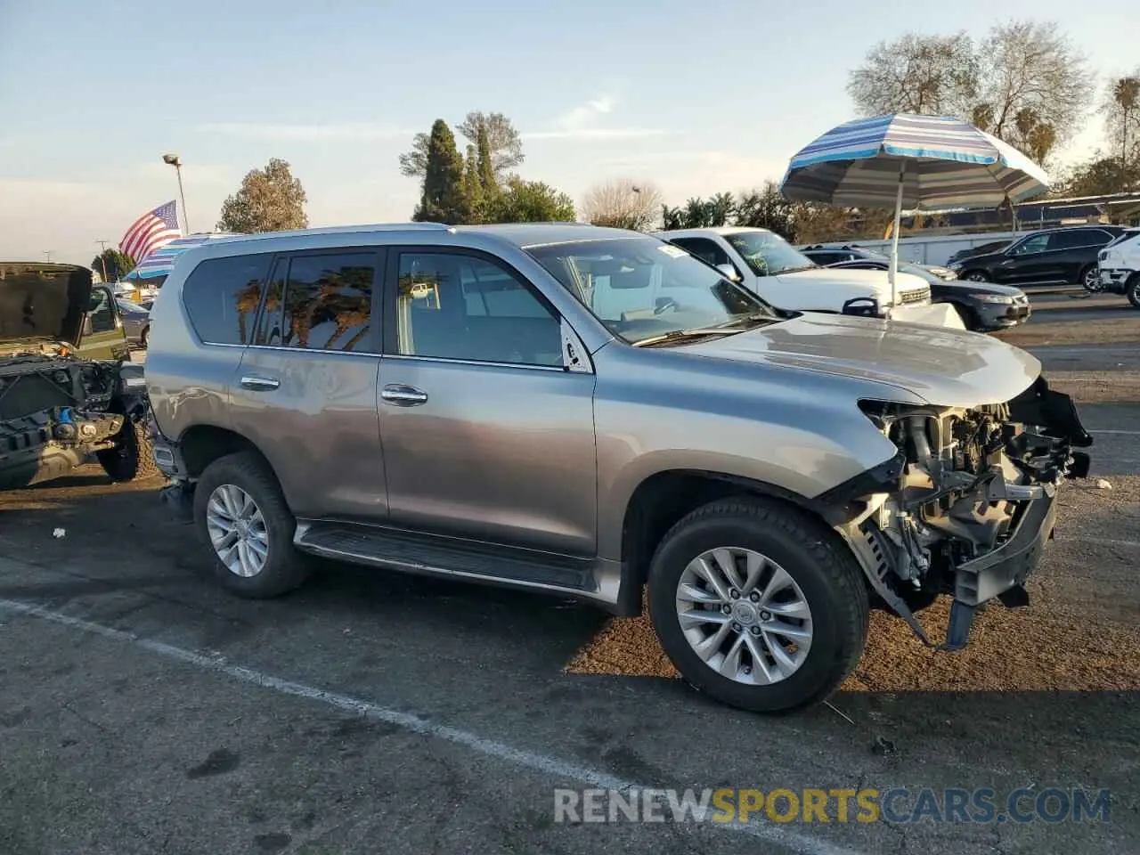 4 fotografías del automóvil dañado JTJAM7BX8P5362681 LEXUS GX 2023
