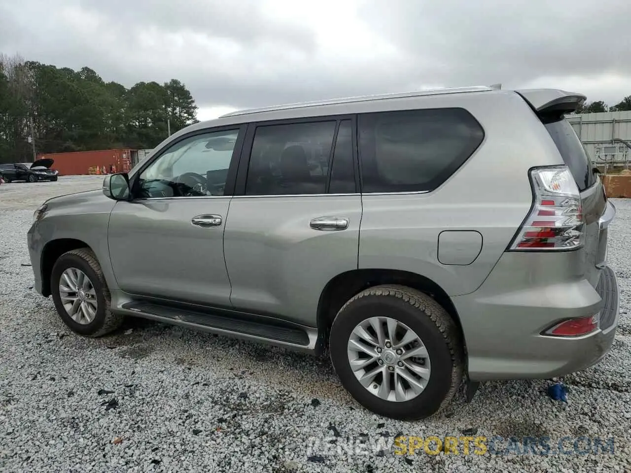 2 fotografías del automóvil dañado JTJAM7BXXP5373651 LEXUS GX 2023