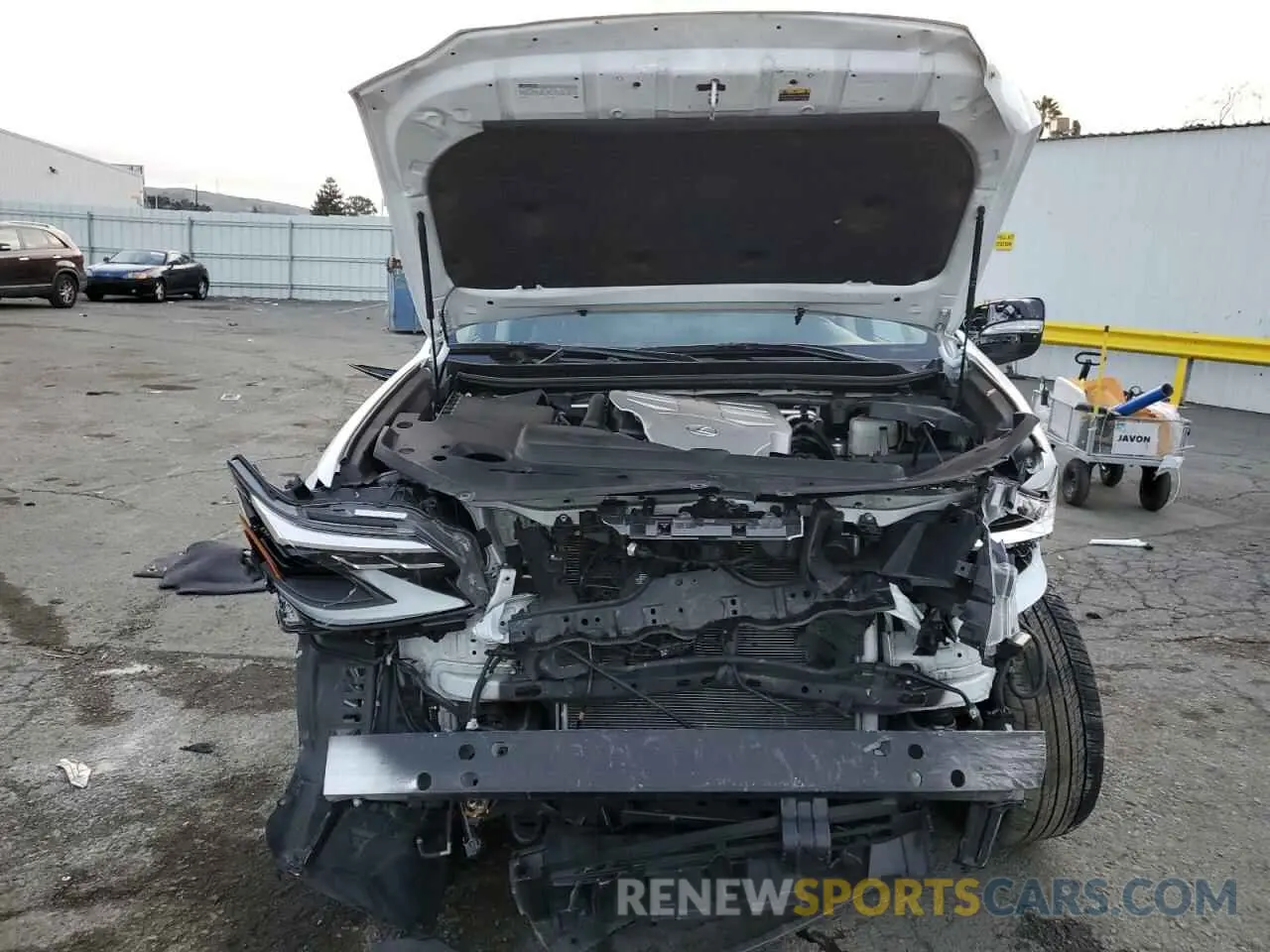 5 fotografías del automóvil dañado JTJGM7BX0P5361115 LEXUS GX 2023