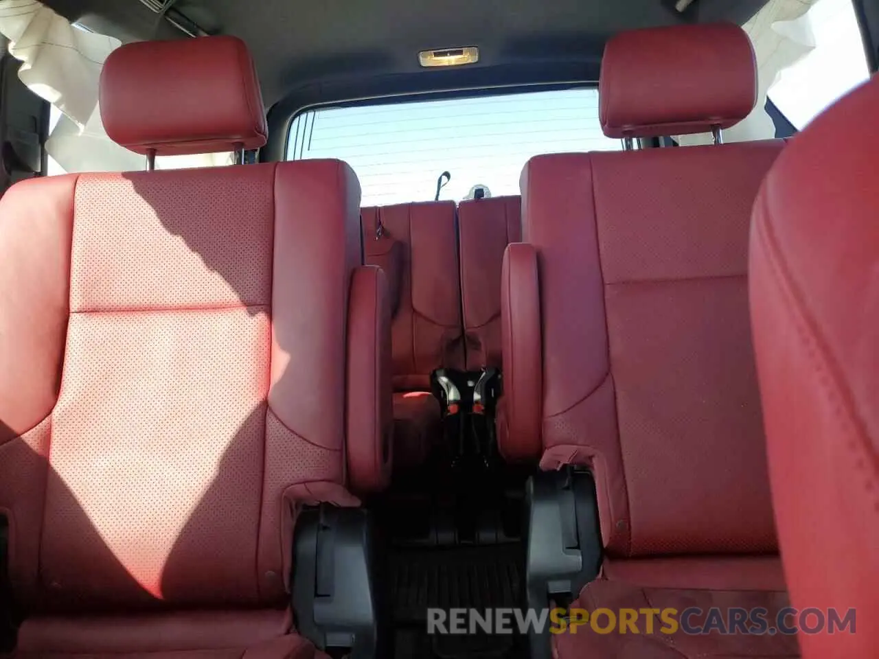 10 fotografías del automóvil dañado JTJGM7BX2P5366624 LEXUS GX 2023