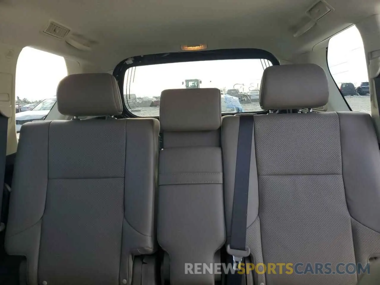 10 fotografías del automóvil dañado JTJGM7BX6P5371390 LEXUS GX 2023