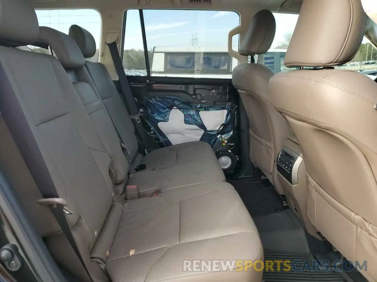 11 fotografías del automóvil dañado JTJGM7BX6P5371390 LEXUS GX 2023