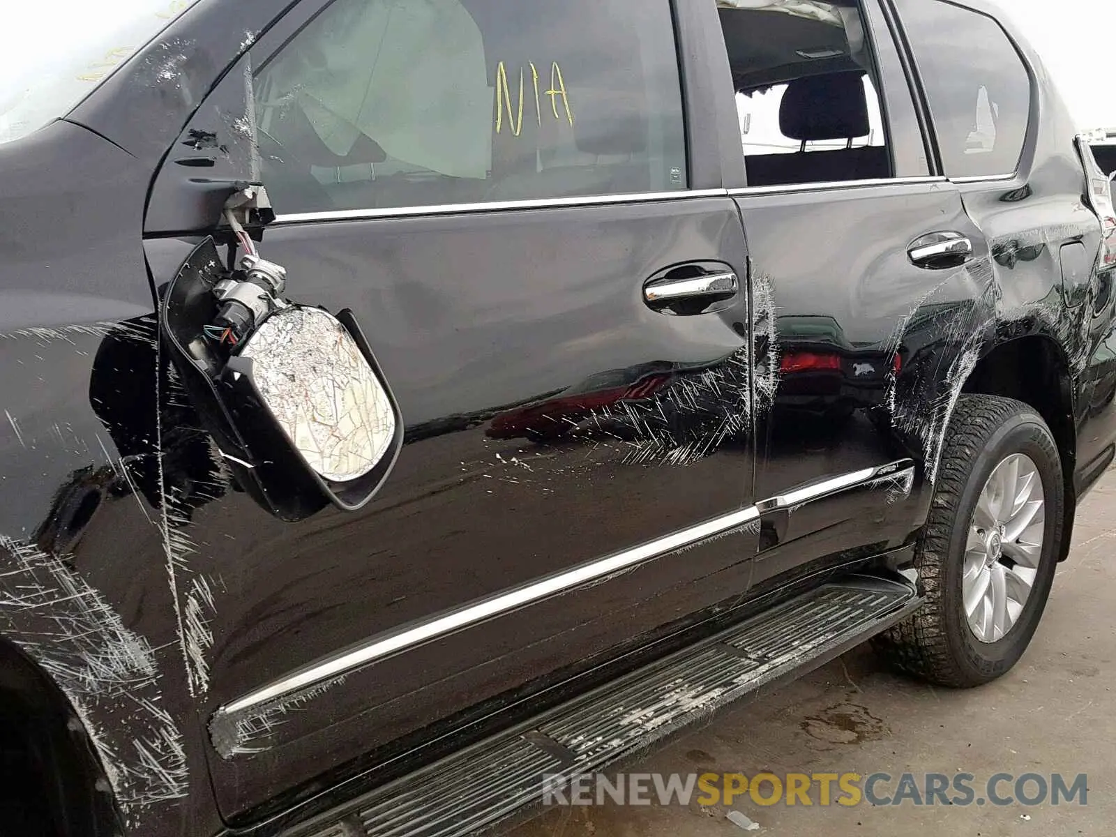 9 fotografías del automóvil dañado JTJBM7FX1K5212399 LEXUS GX 460 2019
