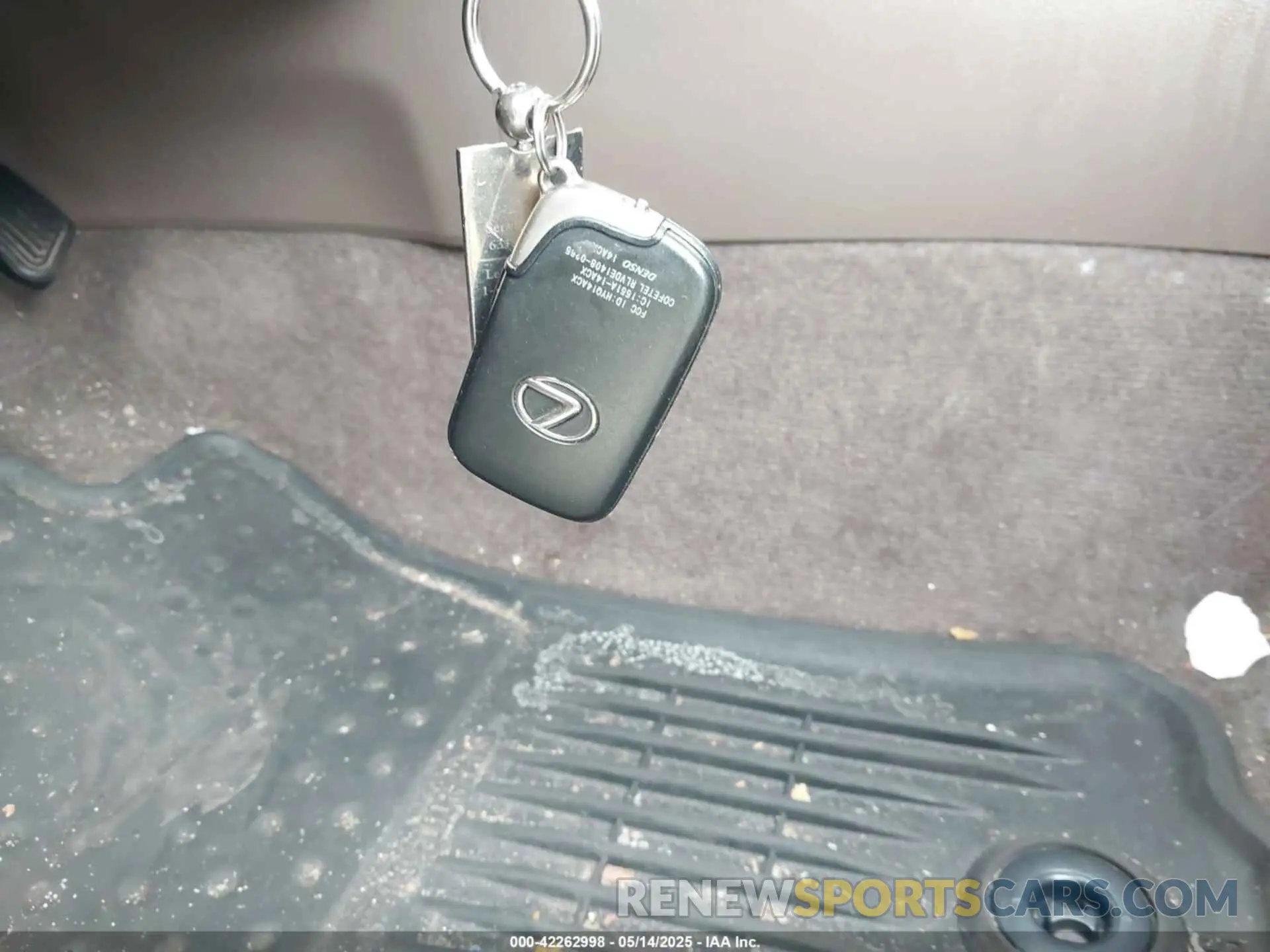 11 fotografías del automóvil dañado JTJBM7FX1K5225329 LEXUS GX 460 2019