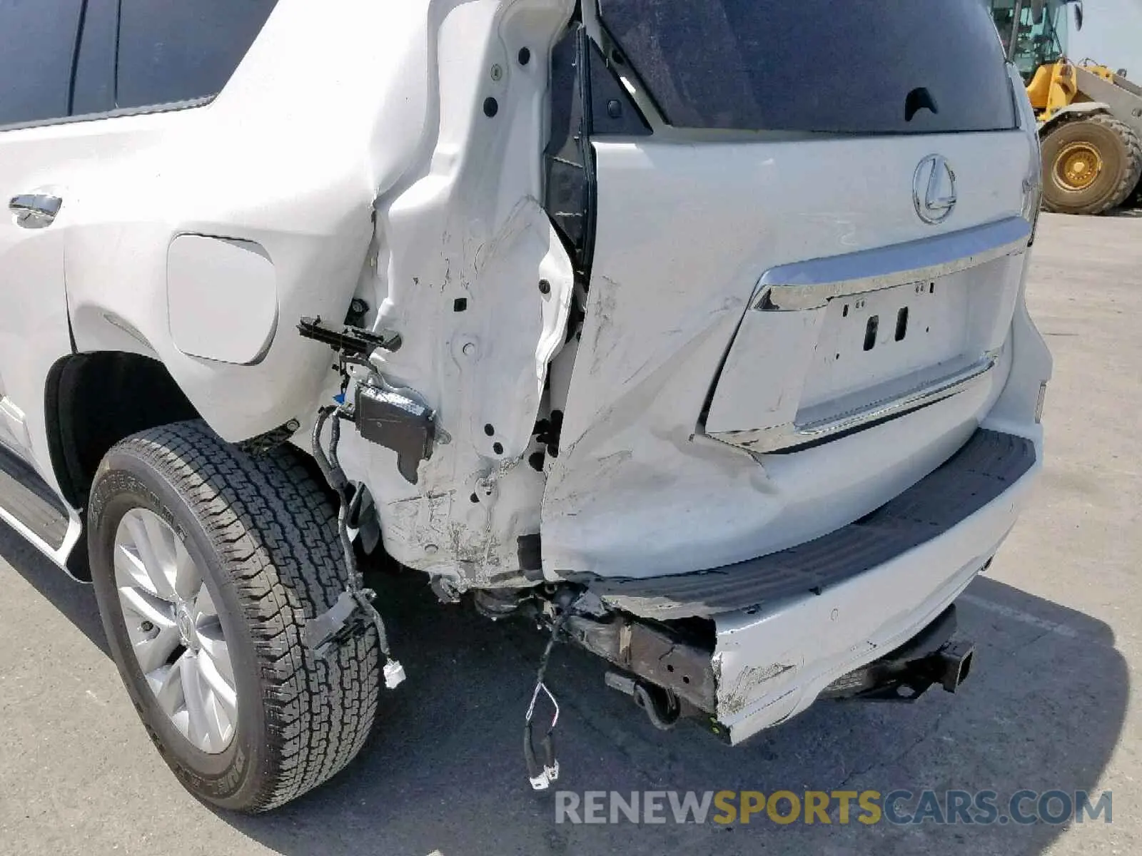 9 fotografías del automóvil dañado JTJBM7FX4K5215636 LEXUS GX 460 2019