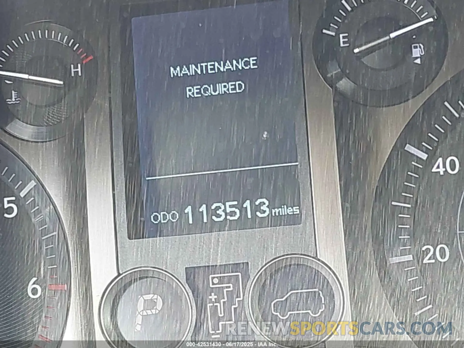 15 fotografías del automóvil dañado JTJBM7FX6K5228727 LEXUS GX 460 2019