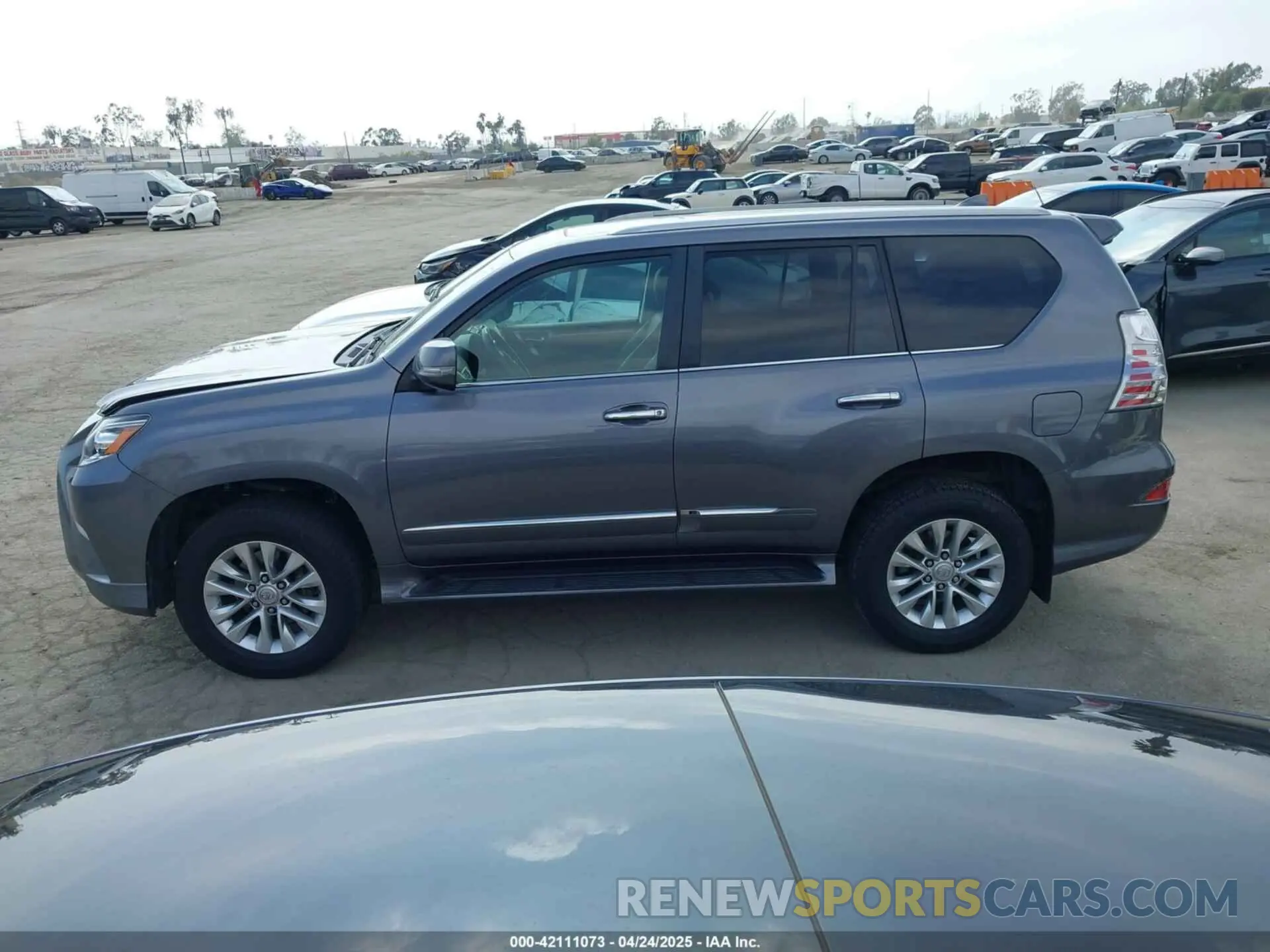15 fotografías del automóvil dañado JTJBM7FX7K5212004 LEXUS GX 460 2019