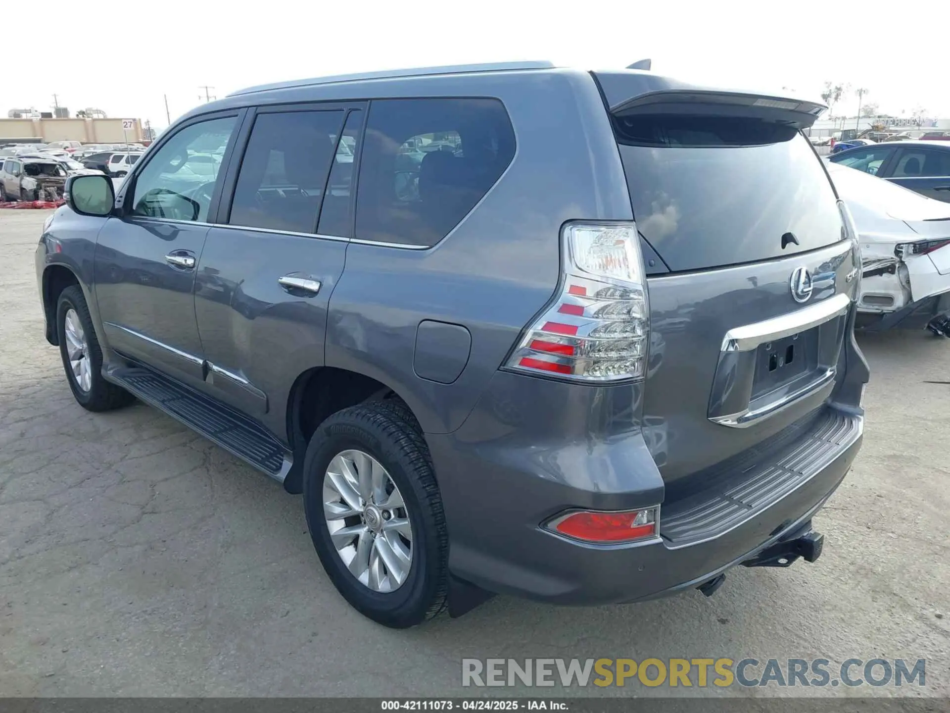 3 fotografías del automóvil dañado JTJBM7FX7K5212004 LEXUS GX 460 2019