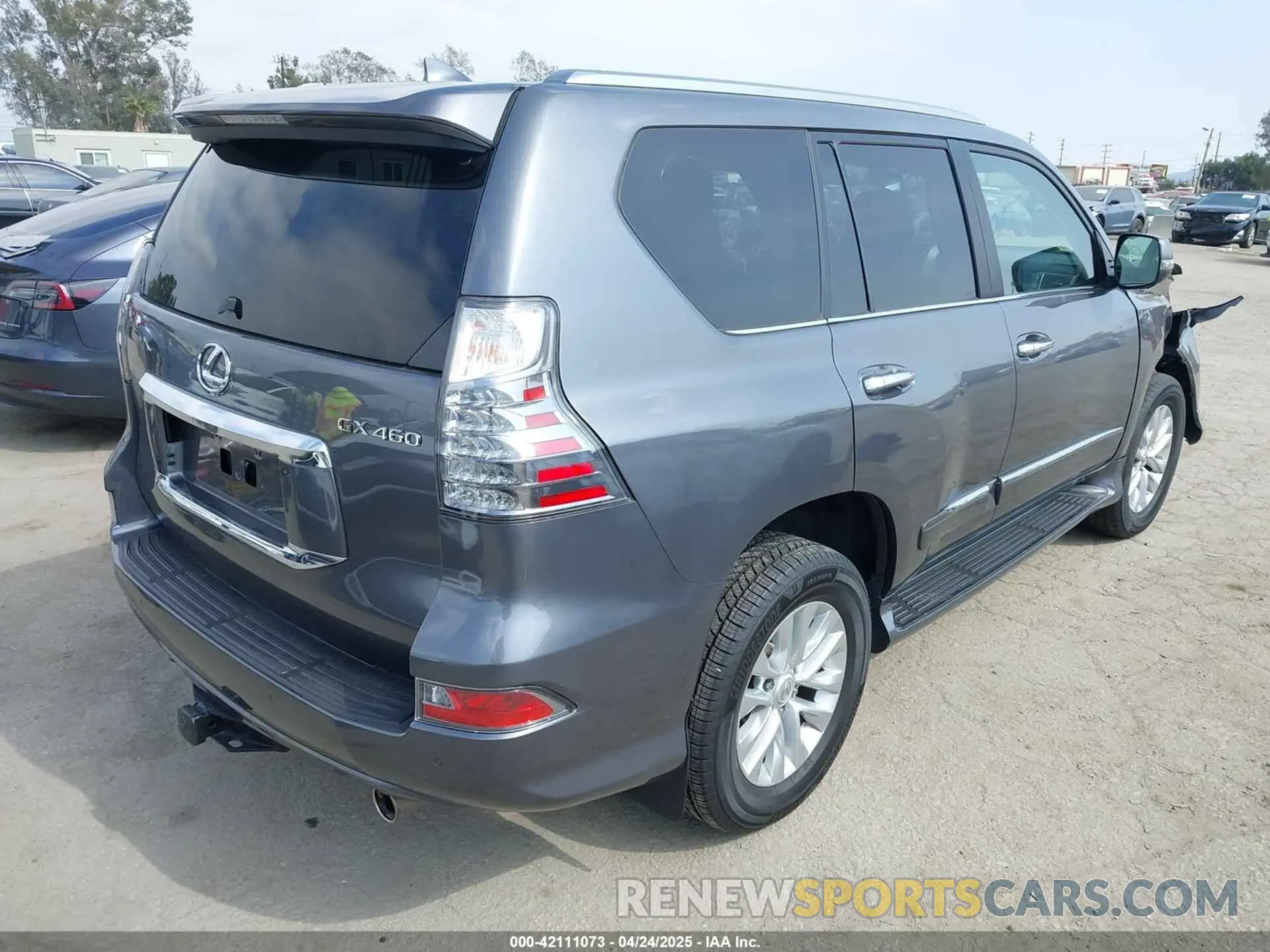 4 fotografías del automóvil dañado JTJBM7FX7K5212004 LEXUS GX 460 2019