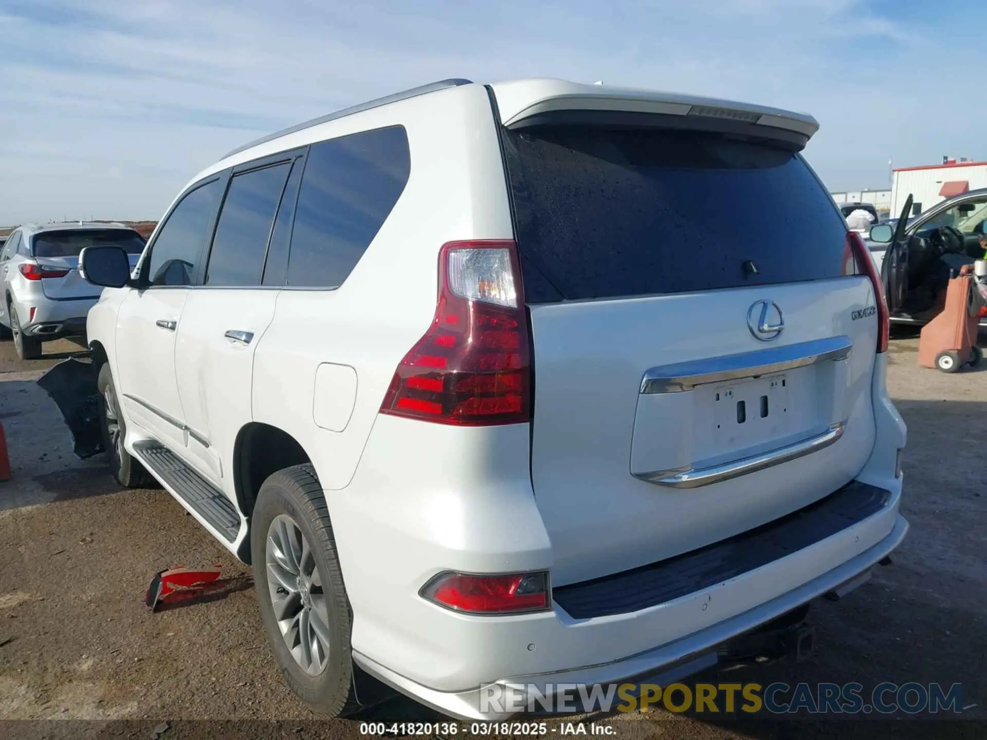 3 fotografías del automóvil dañado JTJBM7FX8K5216952 LEXUS GX 460 2019