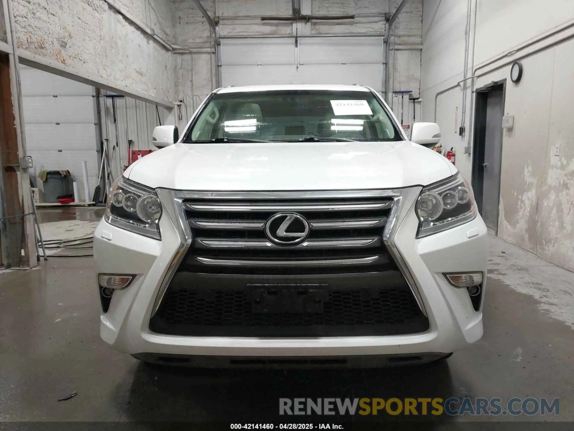 13 fotografías del automóvil dañado JTJBM7FX9K5212635 LEXUS GX 460 2019