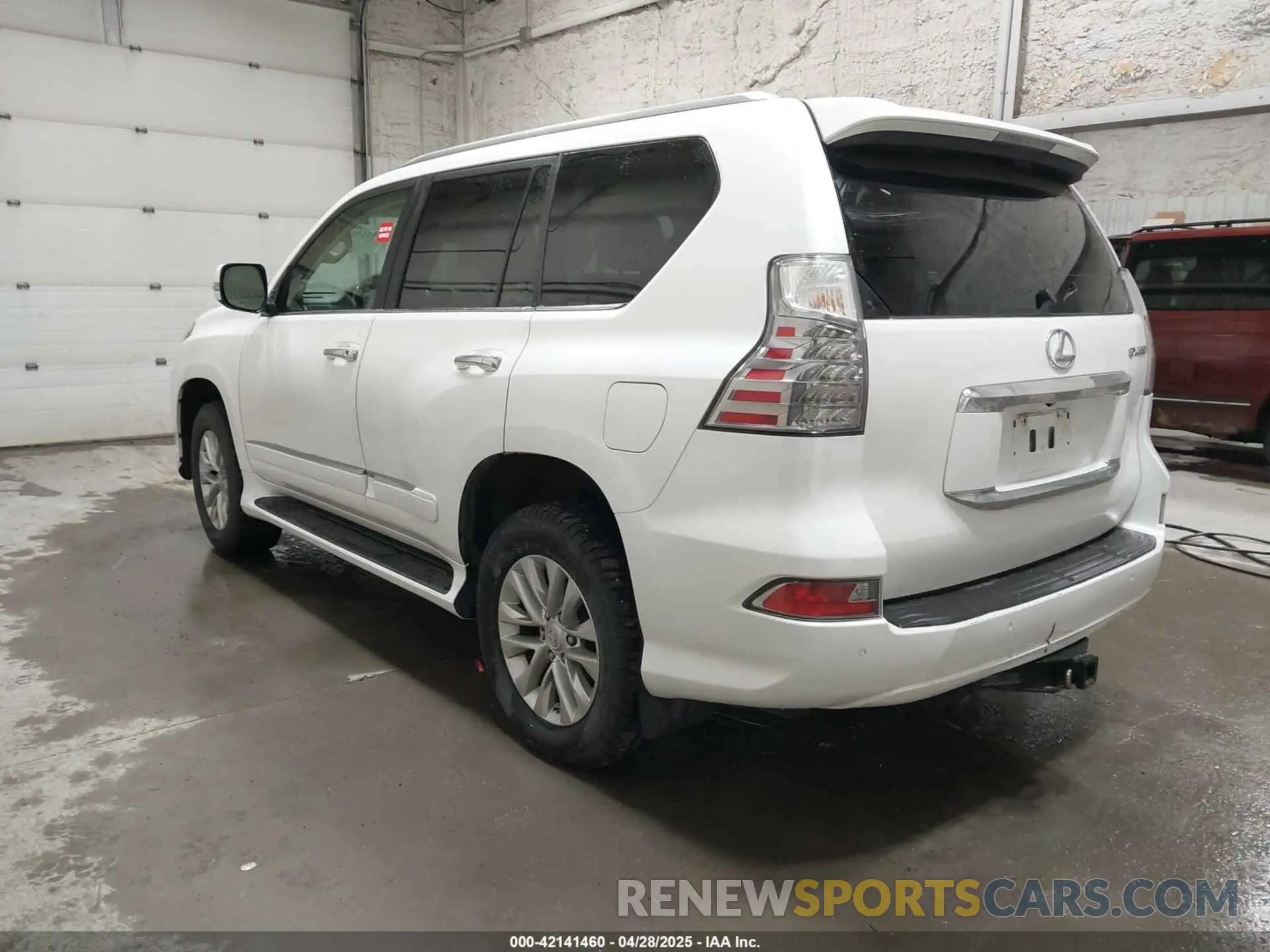 3 fotografías del automóvil dañado JTJBM7FX9K5212635 LEXUS GX 460 2019