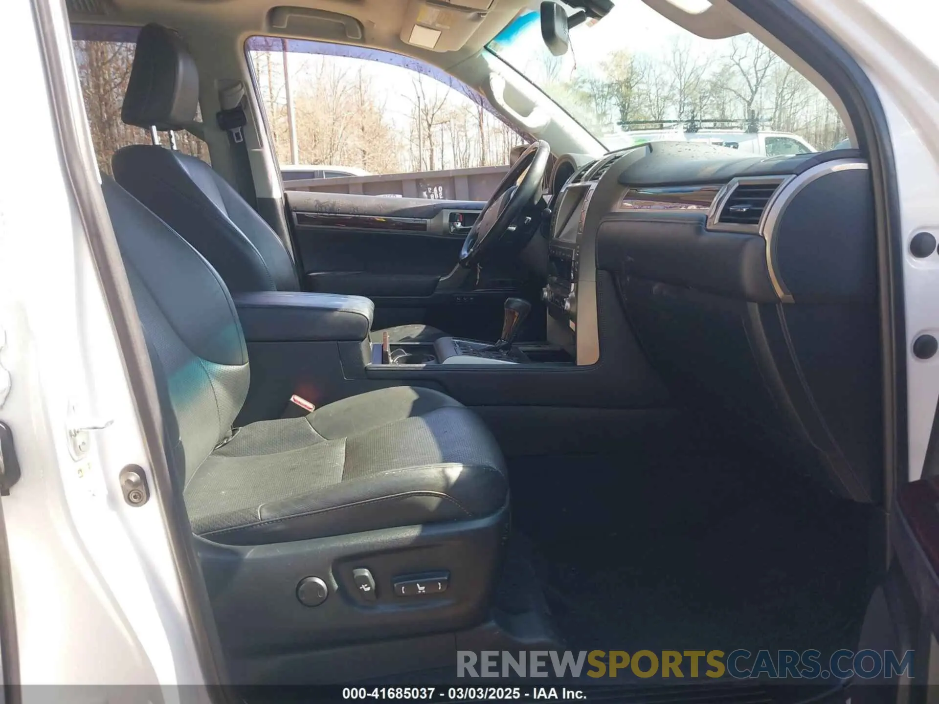 5 fotografías del automóvil dañado JTJJM7FXXK5227544 LEXUS GX 460 2019