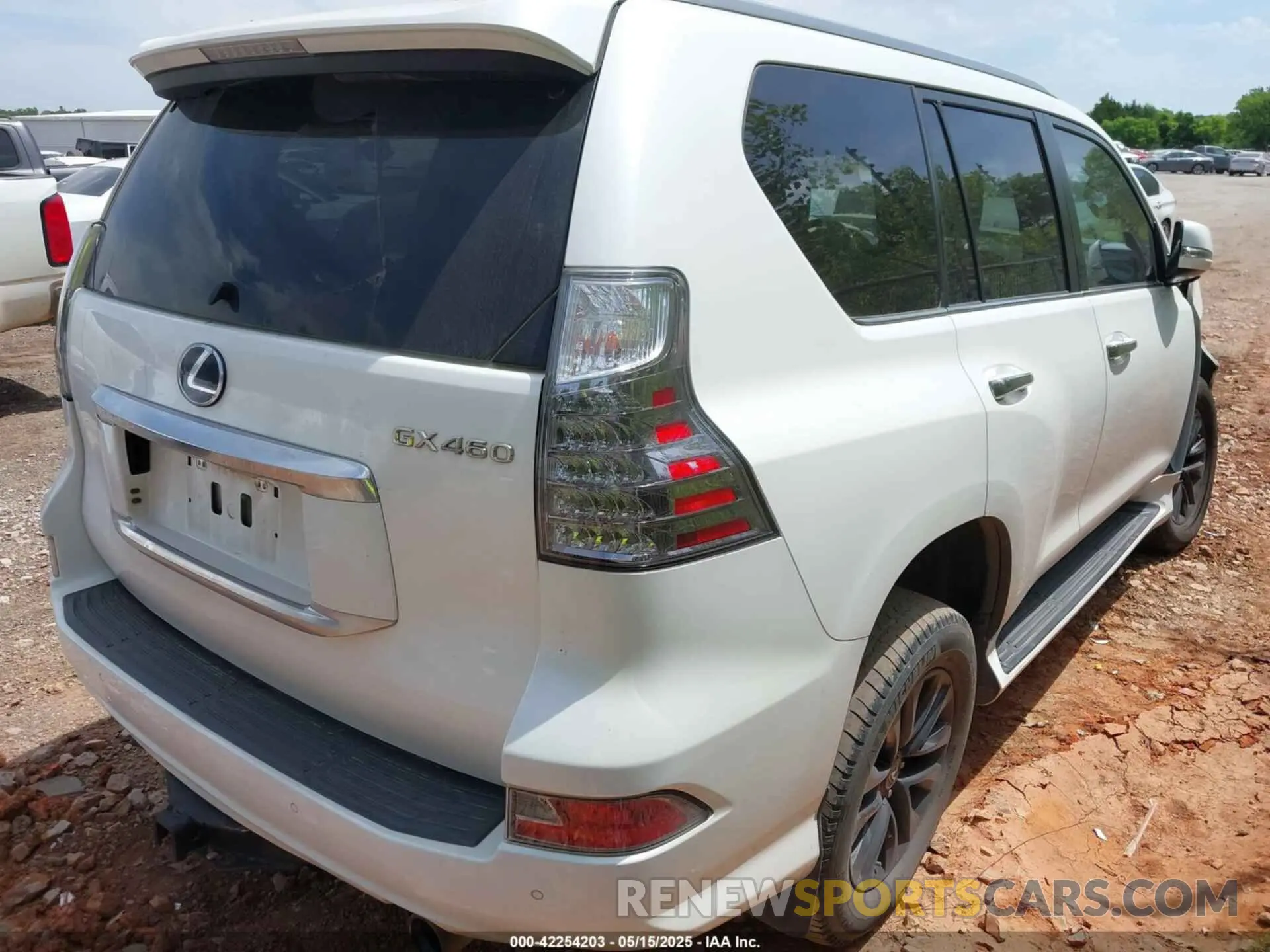 4 fotografías del automóvil dañado JTJAM7BX2L5263445 LEXUS GX 460 2020