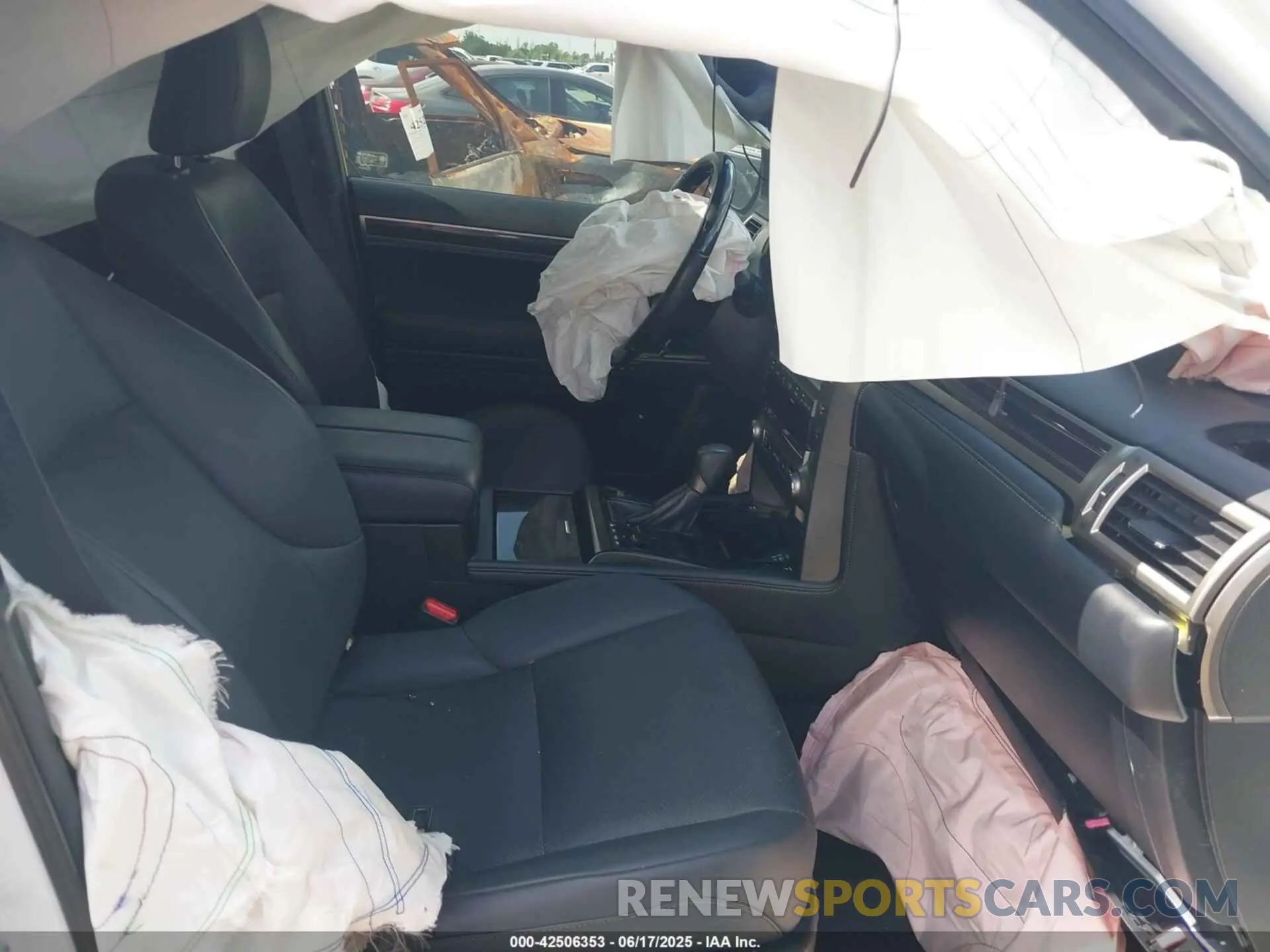 5 fotografías del automóvil dañado JTJAM7BX3L5246847 LEXUS GX 460 2020