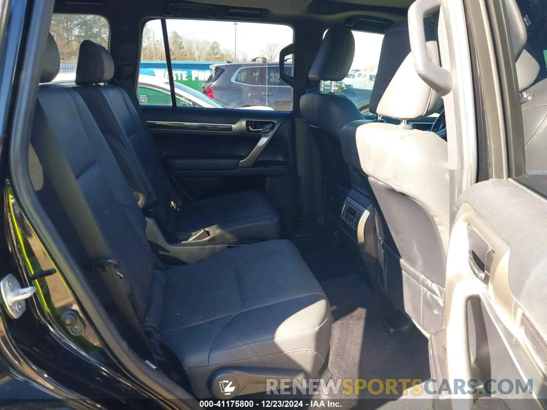 8 fotografías del automóvil dañado JTJAM7BX3L5247237 LEXUS GX 460 2020