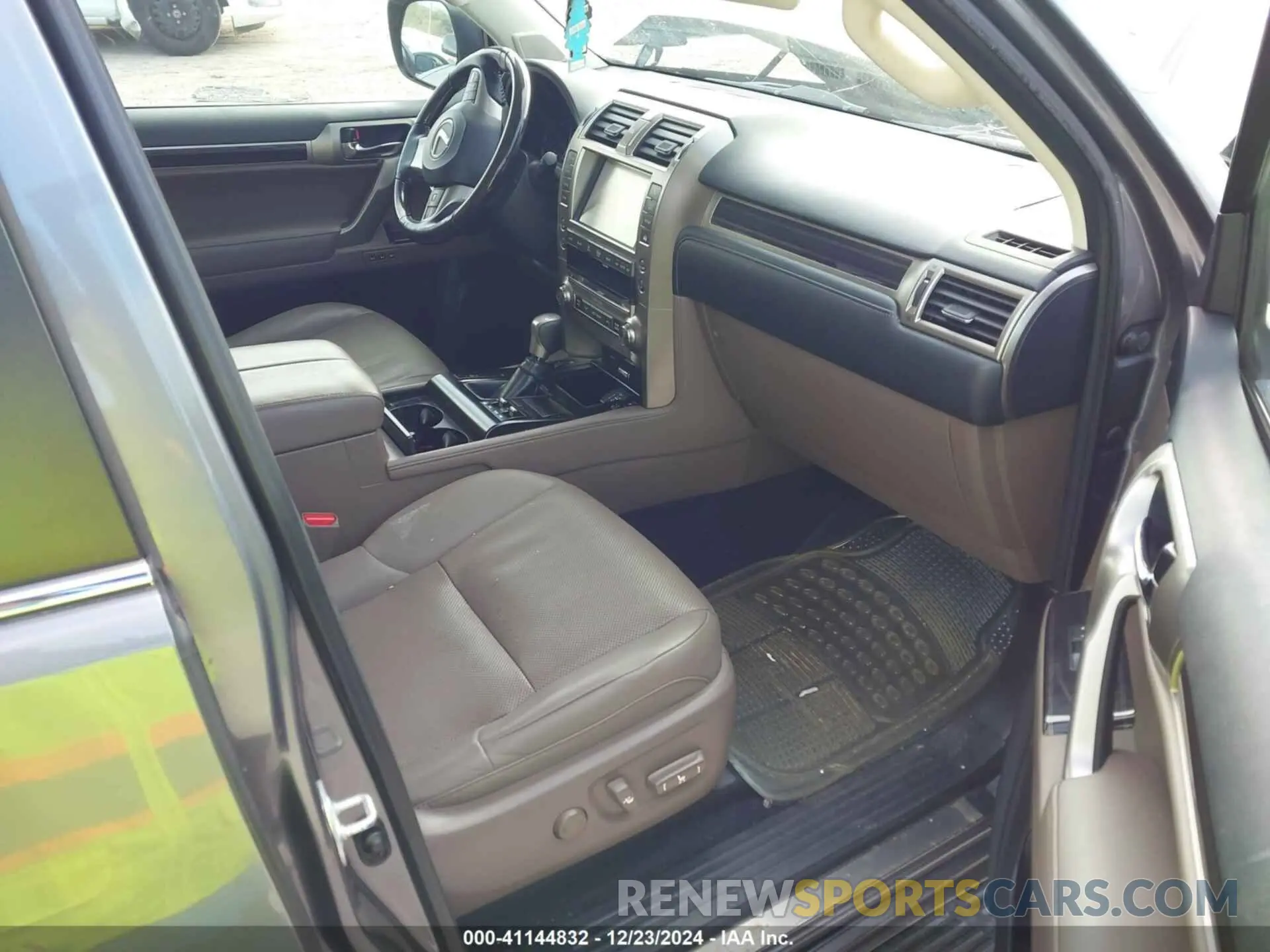 5 fotografías del automóvil dañado JTJAM7BX3L5263762 LEXUS GX 460 2020