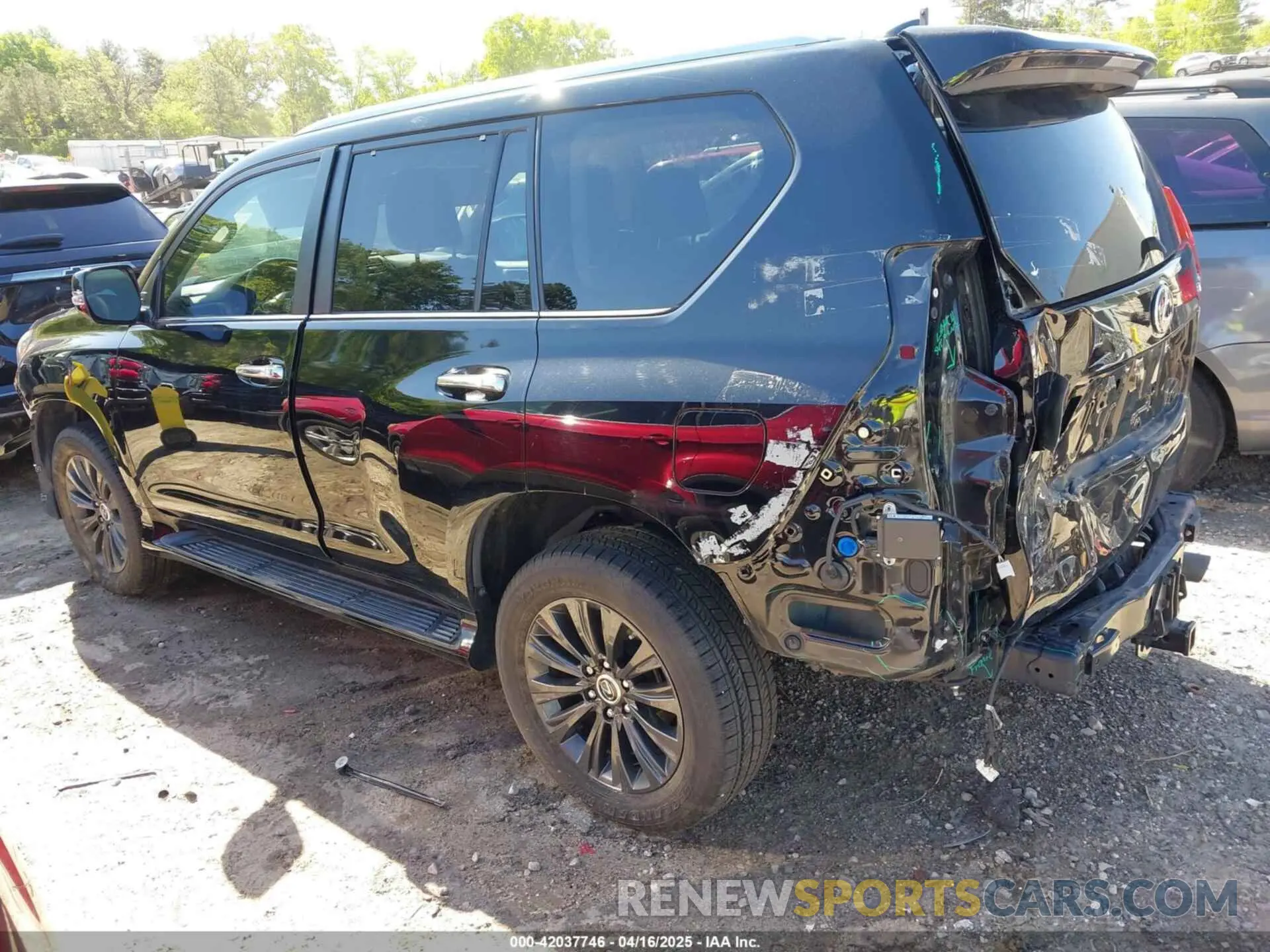 3 fotografías del automóvil dañado JTJAM7BX4L5252978 LEXUS GX 460 2020