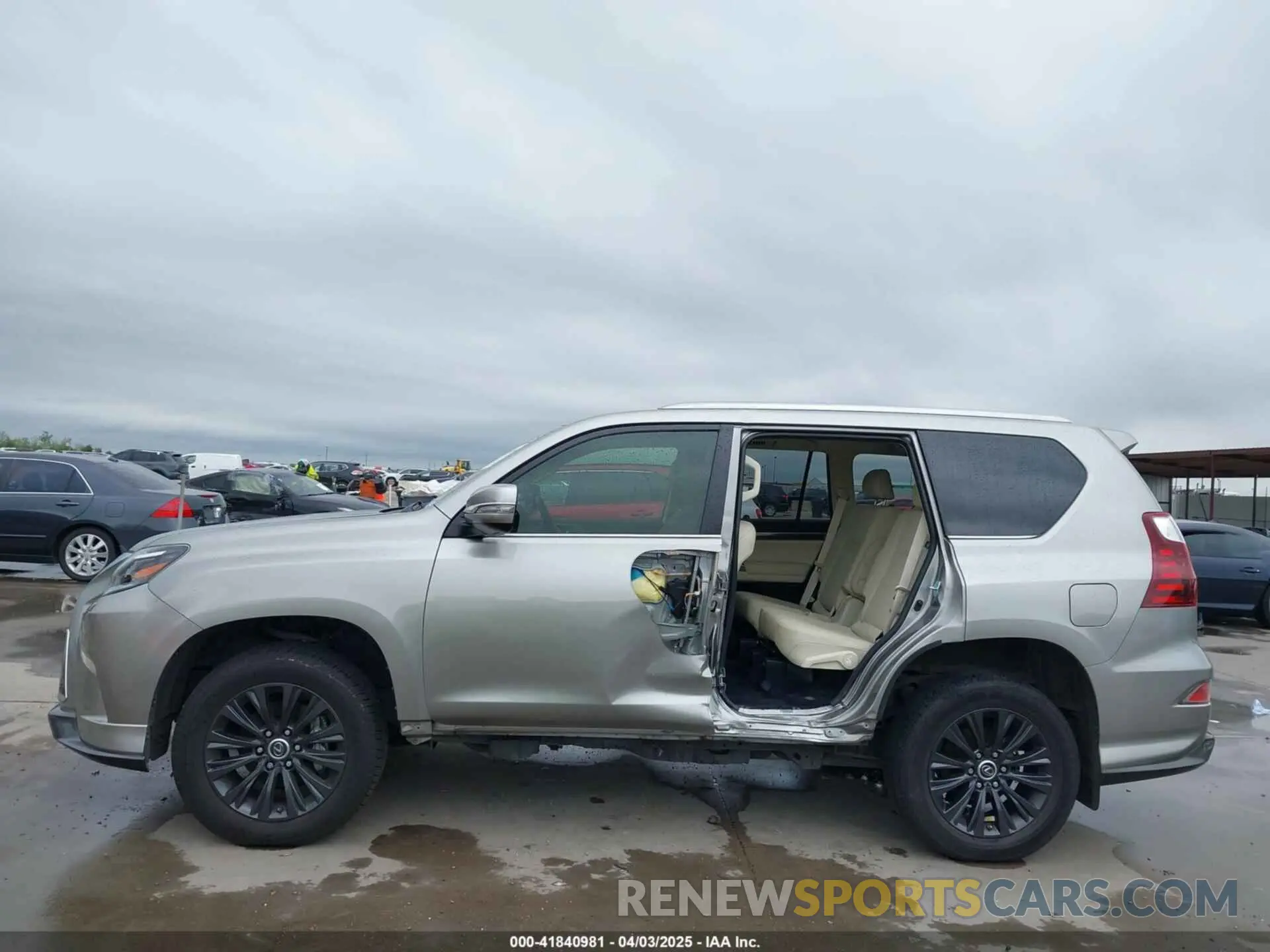 19 fotografías del automóvil dañado JTJAM7BX7L5257561 LEXUS GX 460 2020
