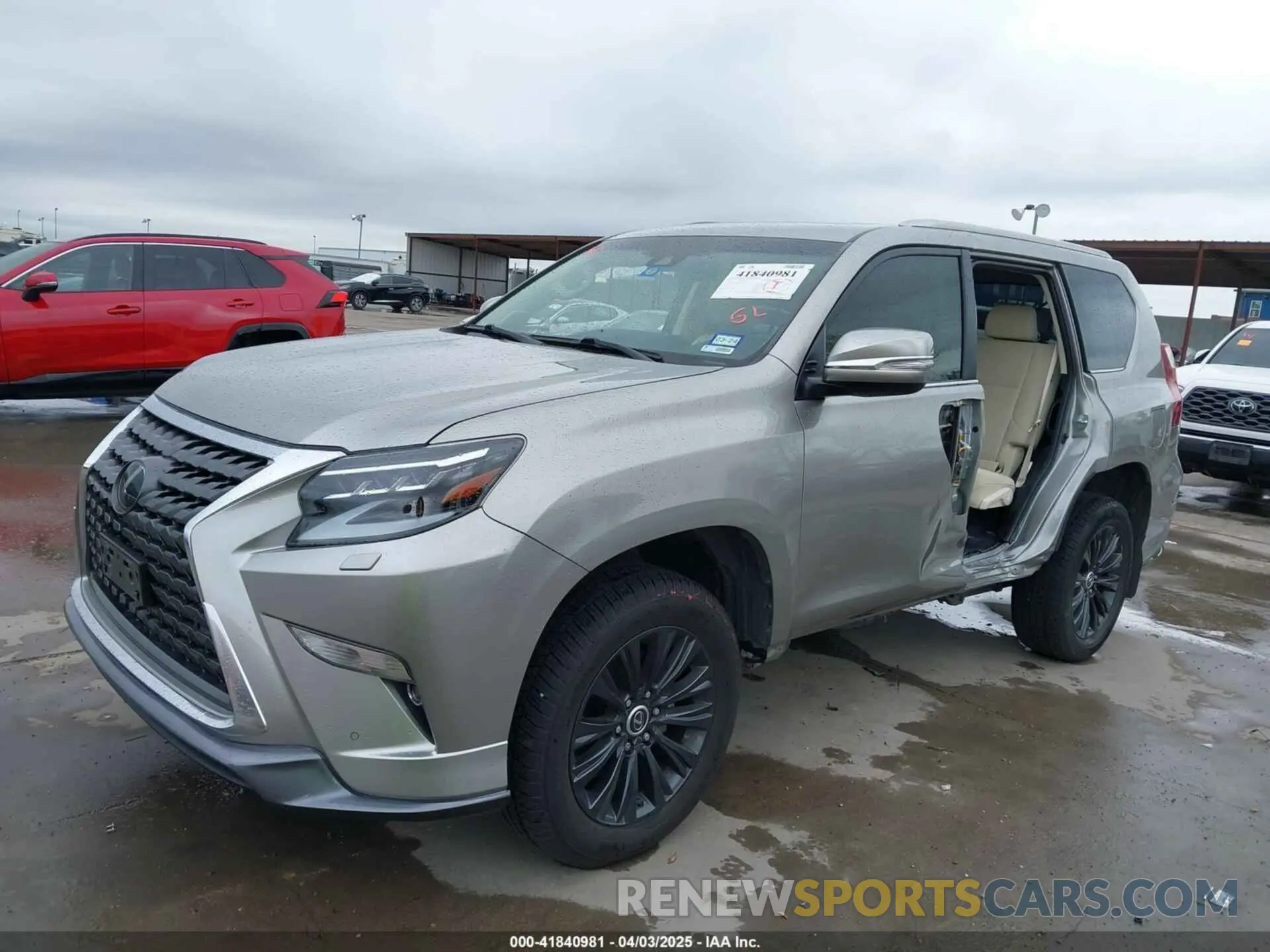 2 fotografías del automóvil dañado JTJAM7BX7L5257561 LEXUS GX 460 2020