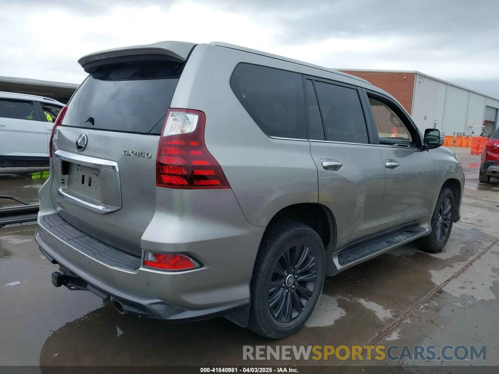 4 fotografías del automóvil dañado JTJAM7BX7L5257561 LEXUS GX 460 2020