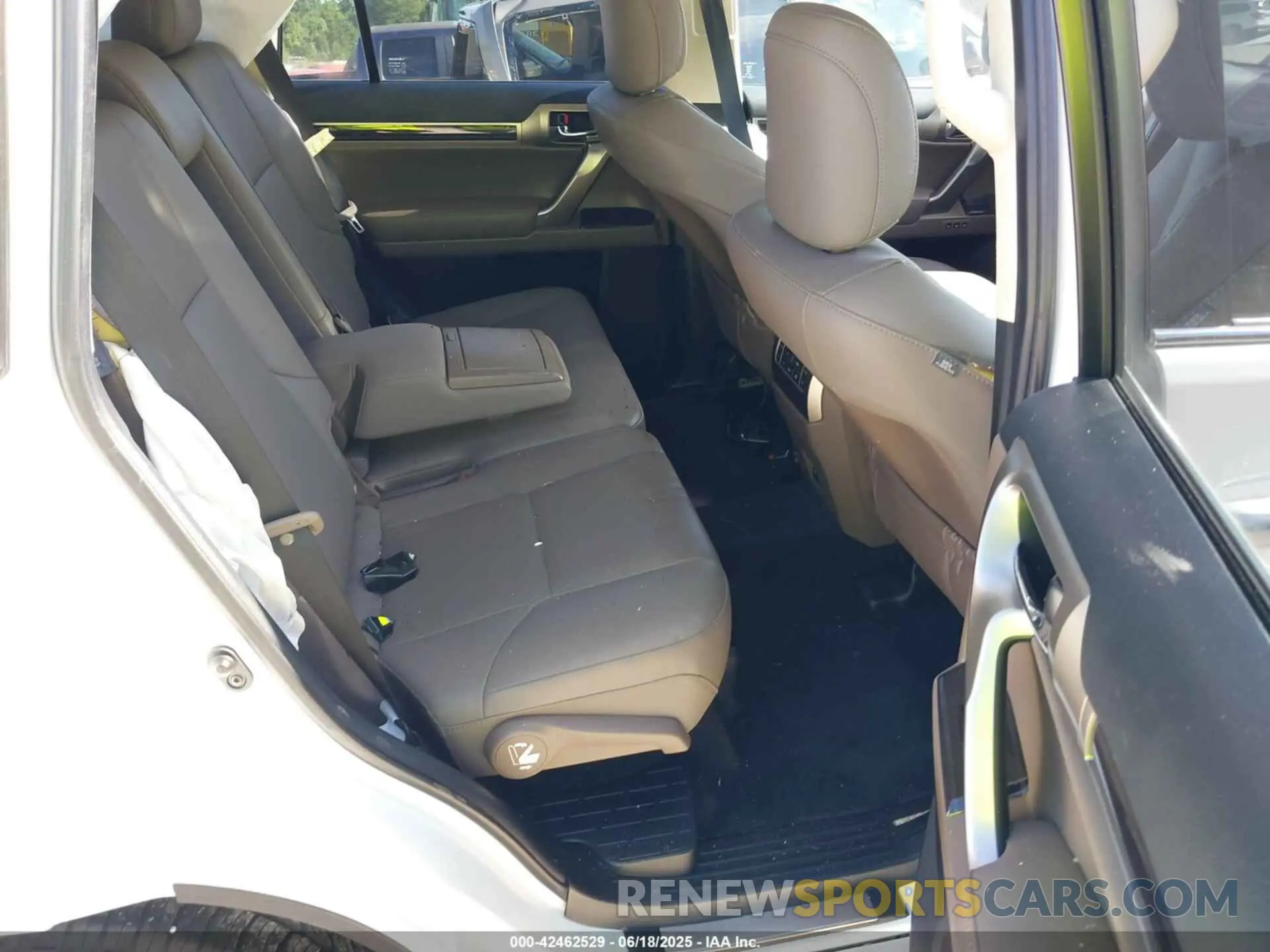 8 fotografías del automóvil dañado JTJAM7BX0M5302132 LEXUS GX 460 2021
