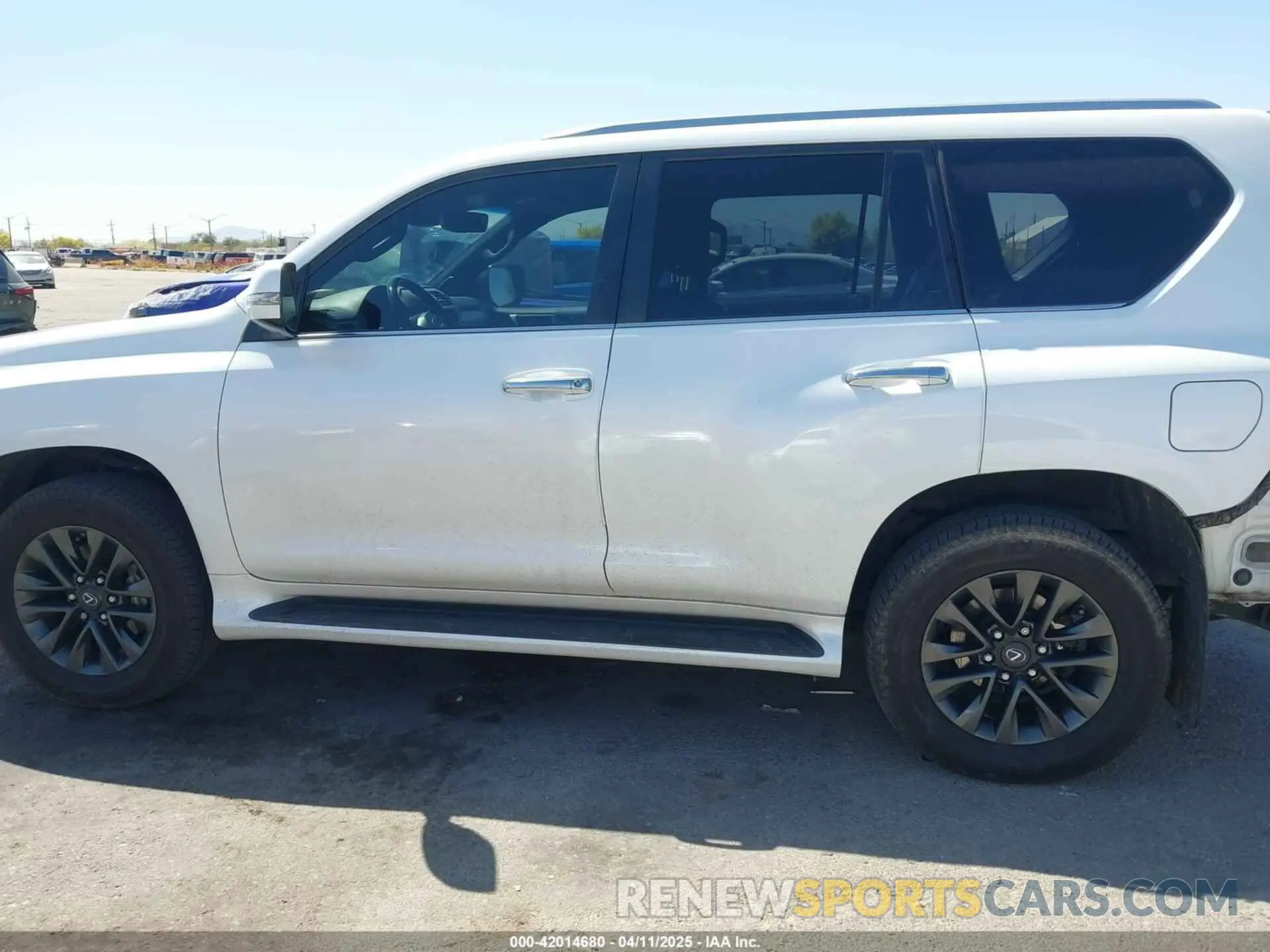 15 fotografías del automóvil dañado JTJAM7BX2M5272499 LEXUS GX 460 2021