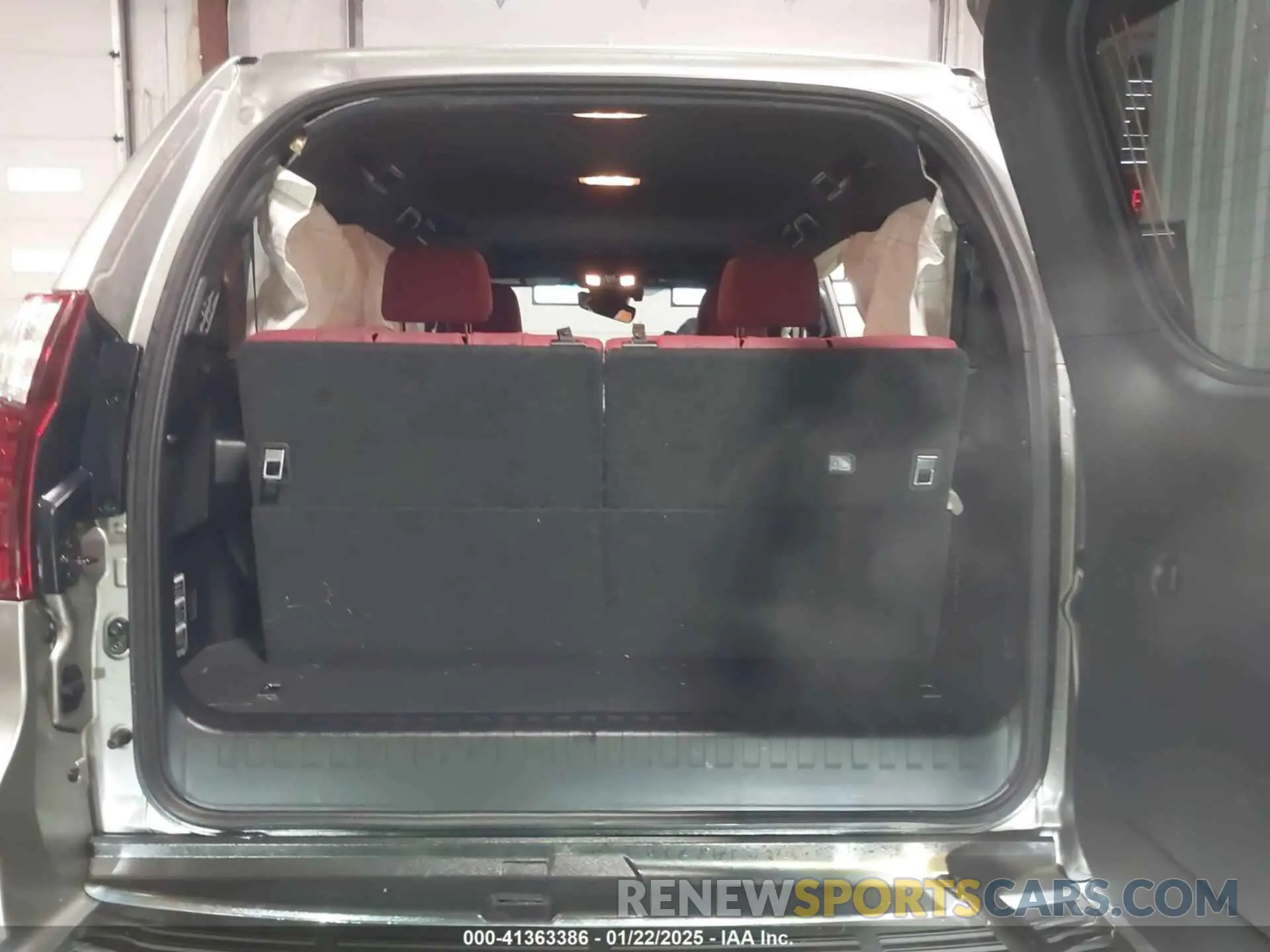 18 fotografías del automóvil dañado JTJAM7BX5M5282671 LEXUS GX 460 2021