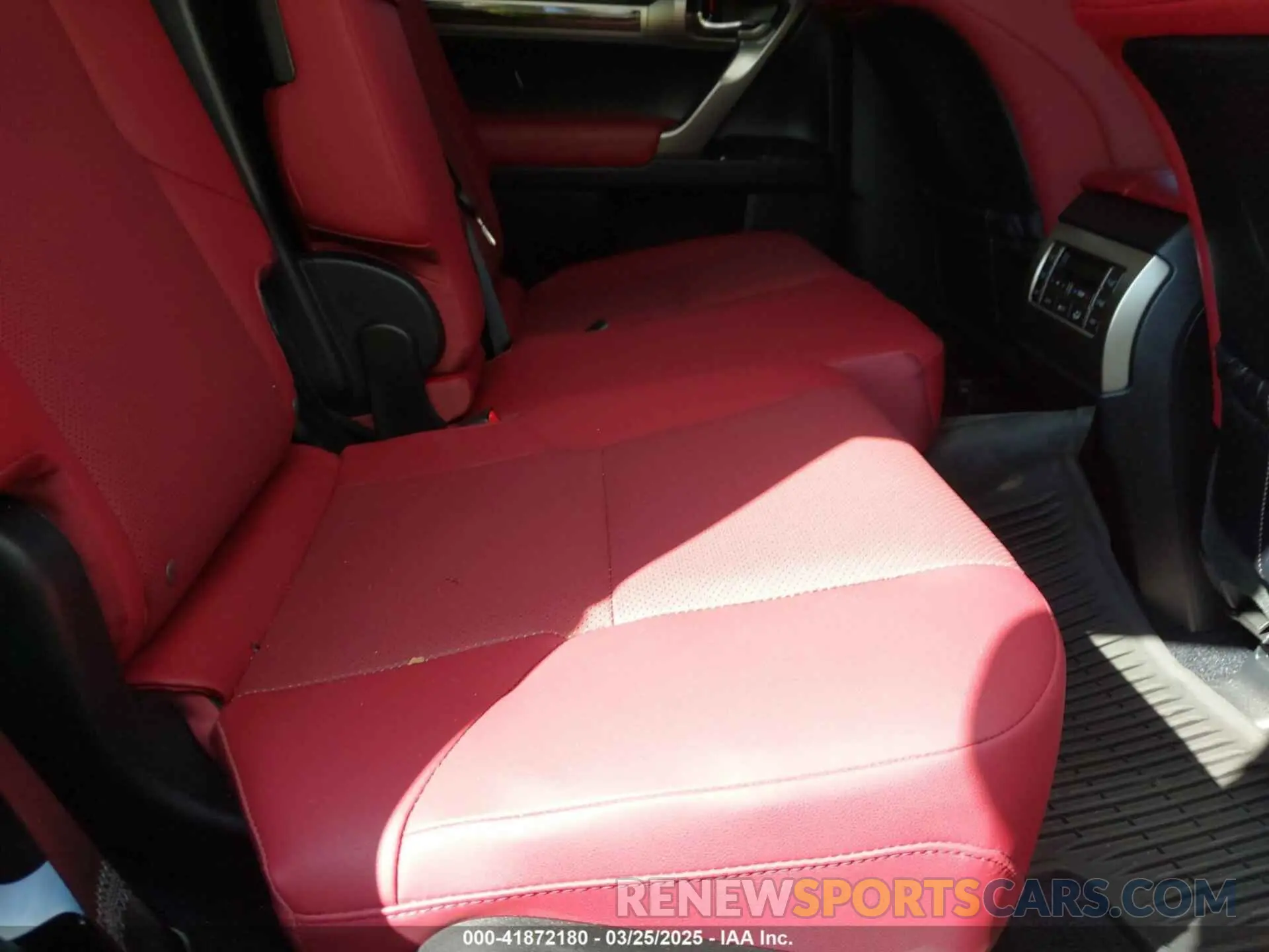 8 fotografías del automóvil dañado JTJAM7BX6M5291573 LEXUS GX 460 2021