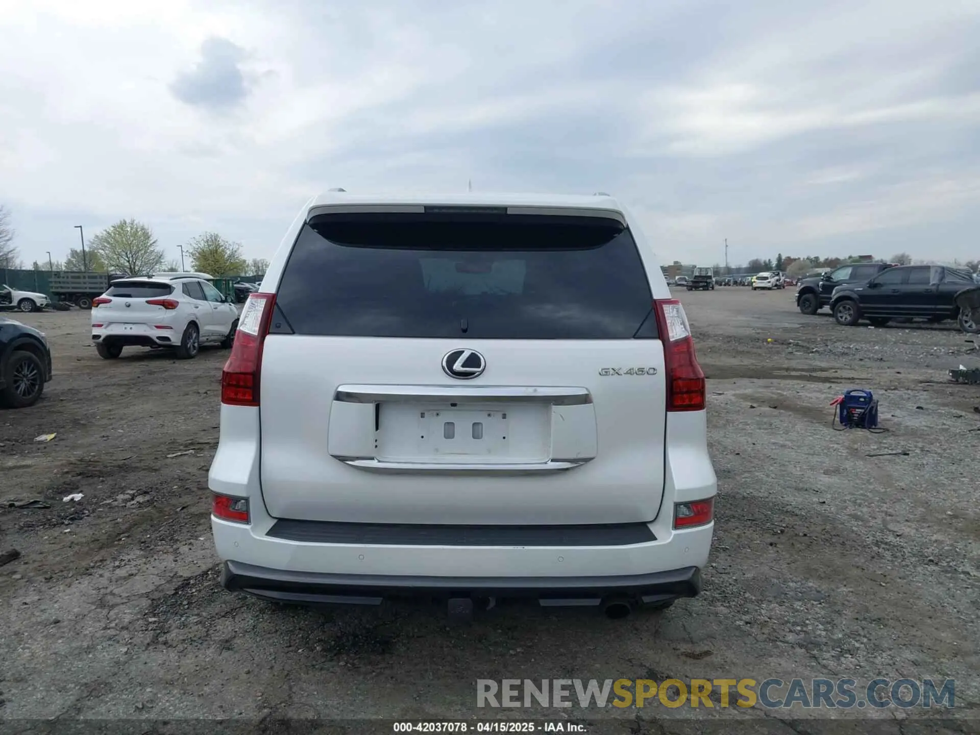 17 fotografías del automóvil dañado JTJAM7BX8M5289419 LEXUS GX 460 2021