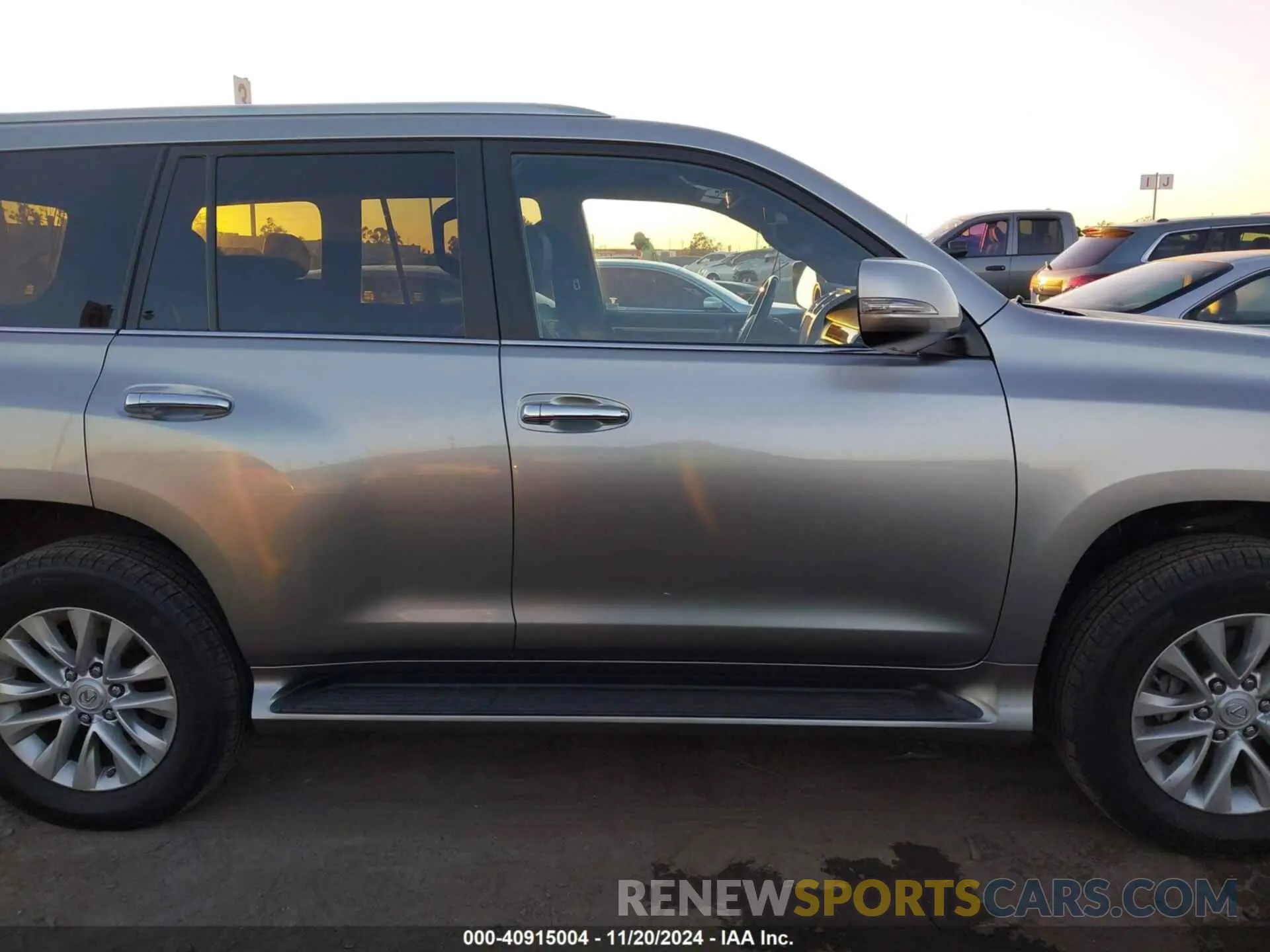 14 fotografías del automóvil dañado JTJAM7BX9M5269731 LEXUS GX 460 2021