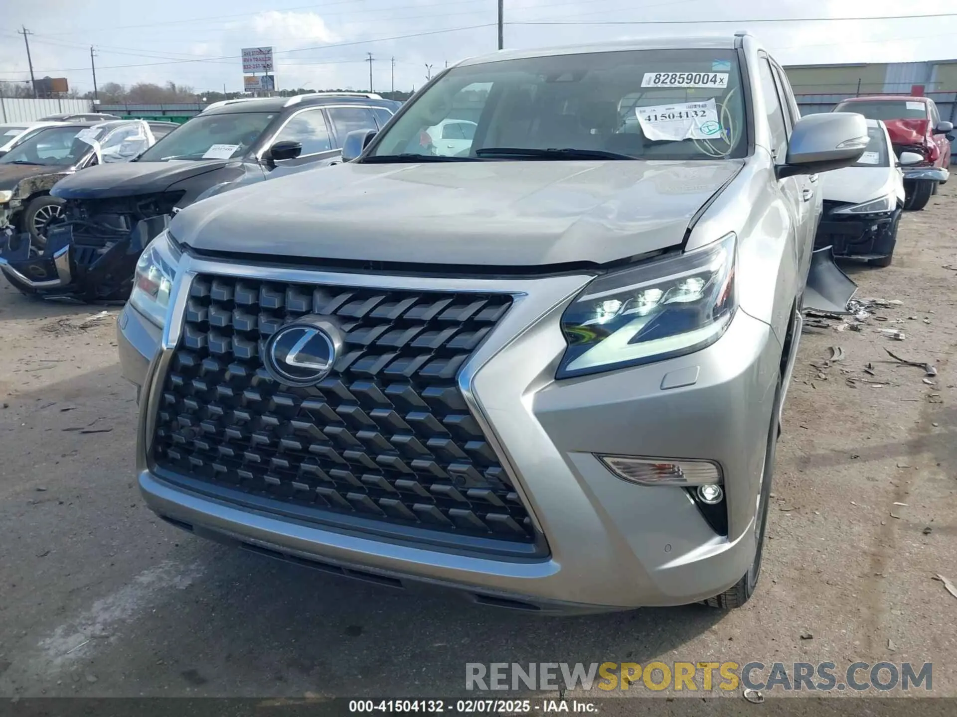 2 fotografías del automóvil dañado JTJAM7BX0N5325072 LEXUS GX 460 2022