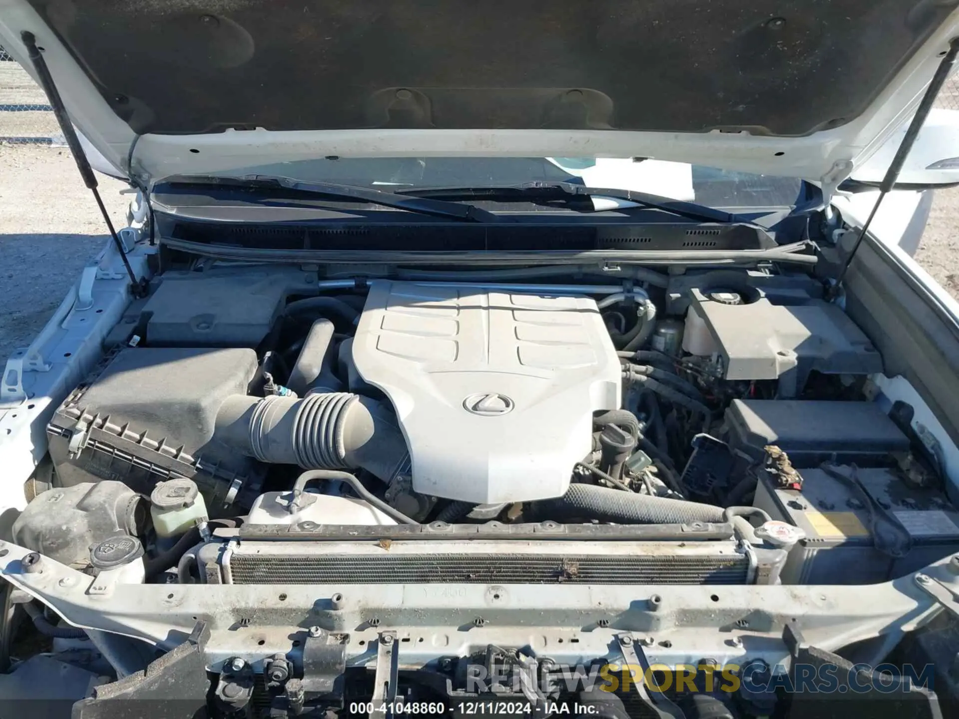 10 fotografías del automóvil dañado JTJAM7BX1N5336470 LEXUS GX 460 2022