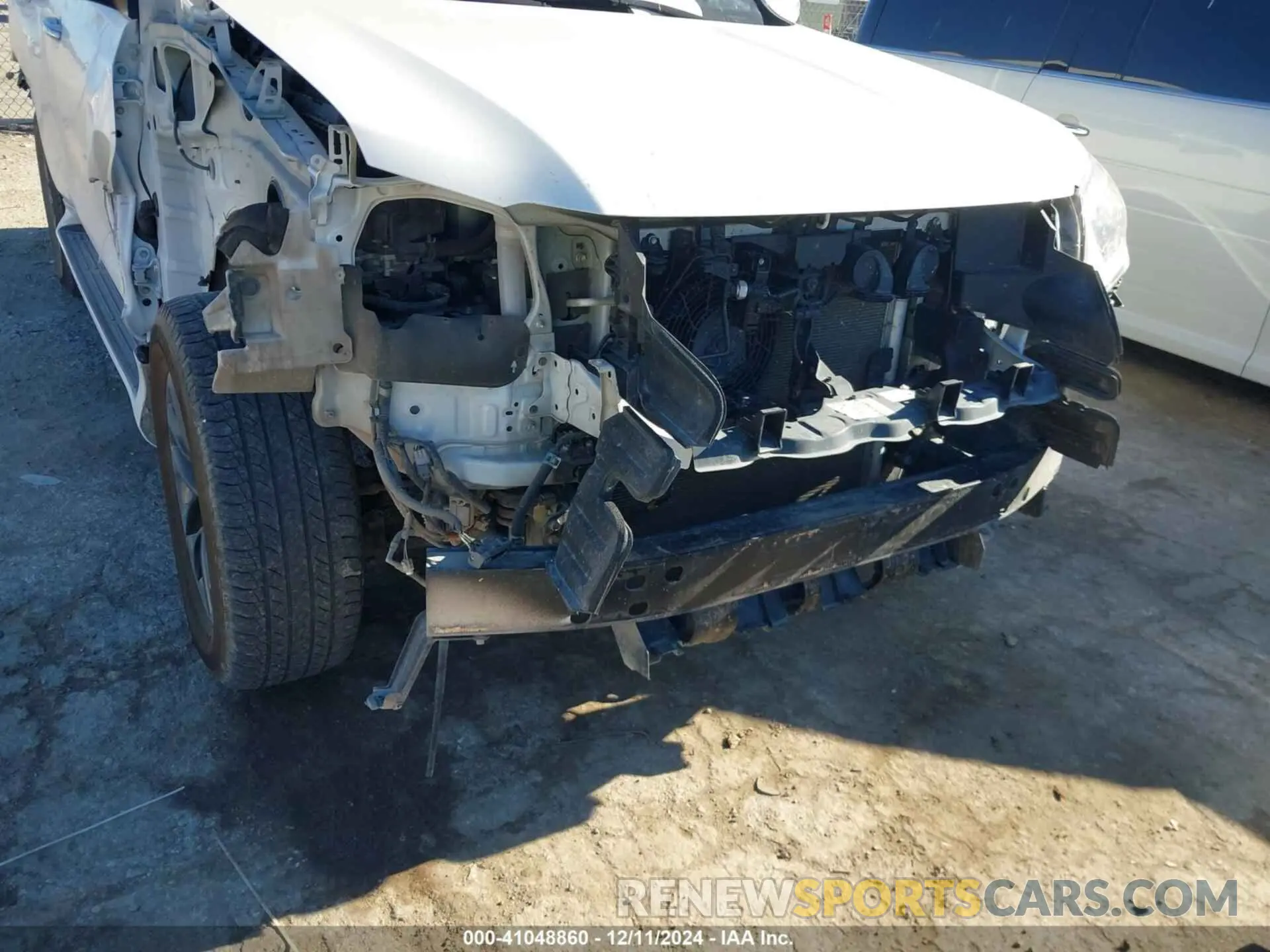 6 fotografías del automóvil dañado JTJAM7BX1N5336470 LEXUS GX 460 2022