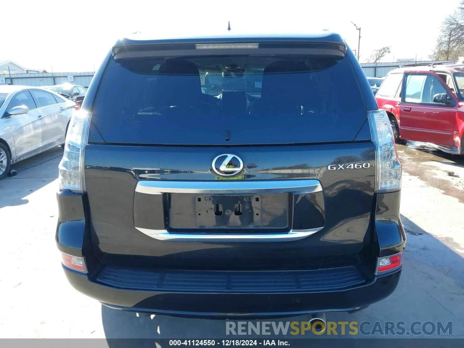 16 fotografías del automóvil dañado JTJAM7BX2N5326045 LEXUS GX 460 2022