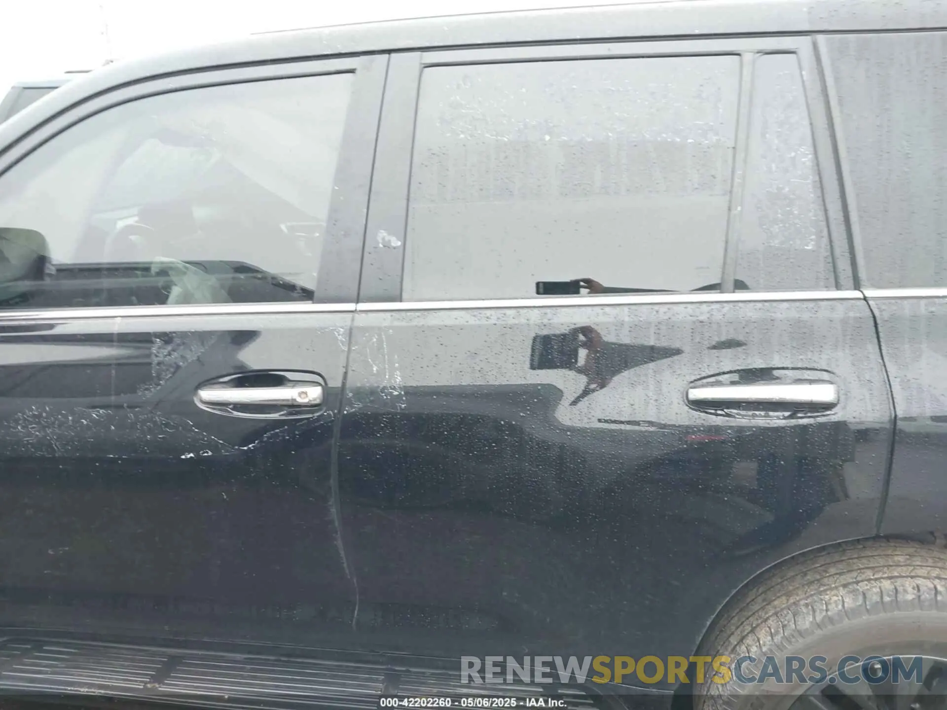 14 fotografías del automóvil dañado JTJAM7BX4N5319498 LEXUS GX 460 2022