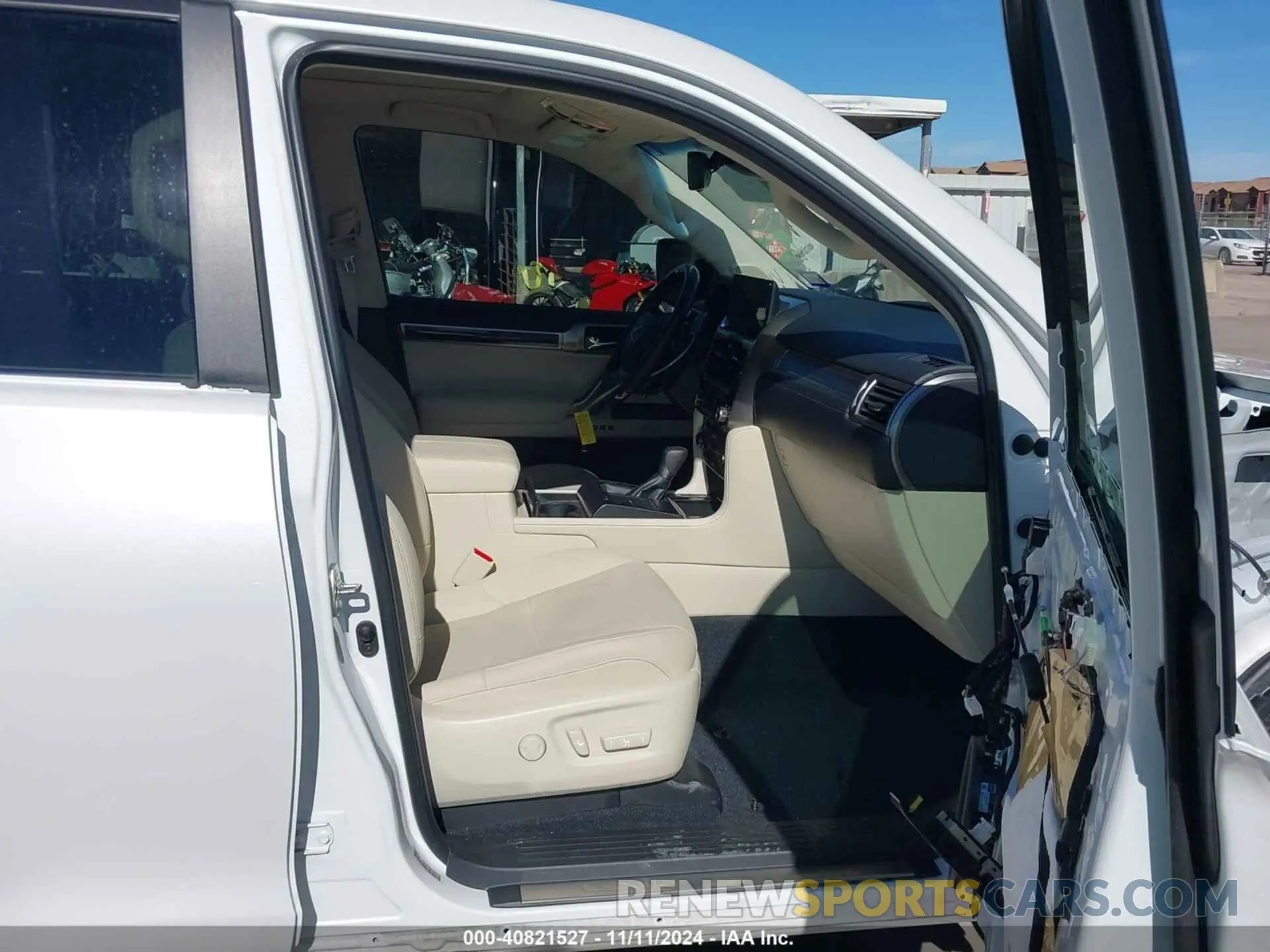 5 fotografías del automóvil dañado JTJAM7BX5N5337296 LEXUS GX 460 2022