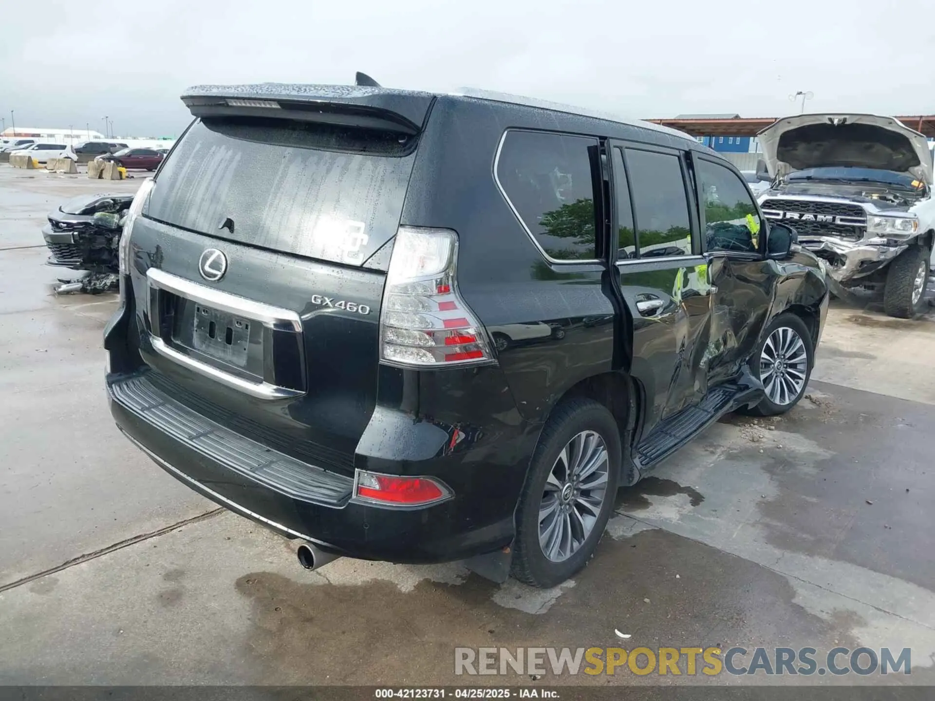 4 fotografías del automóvil dañado JTJGM7BX9N5307633 LEXUS GX 460 2022