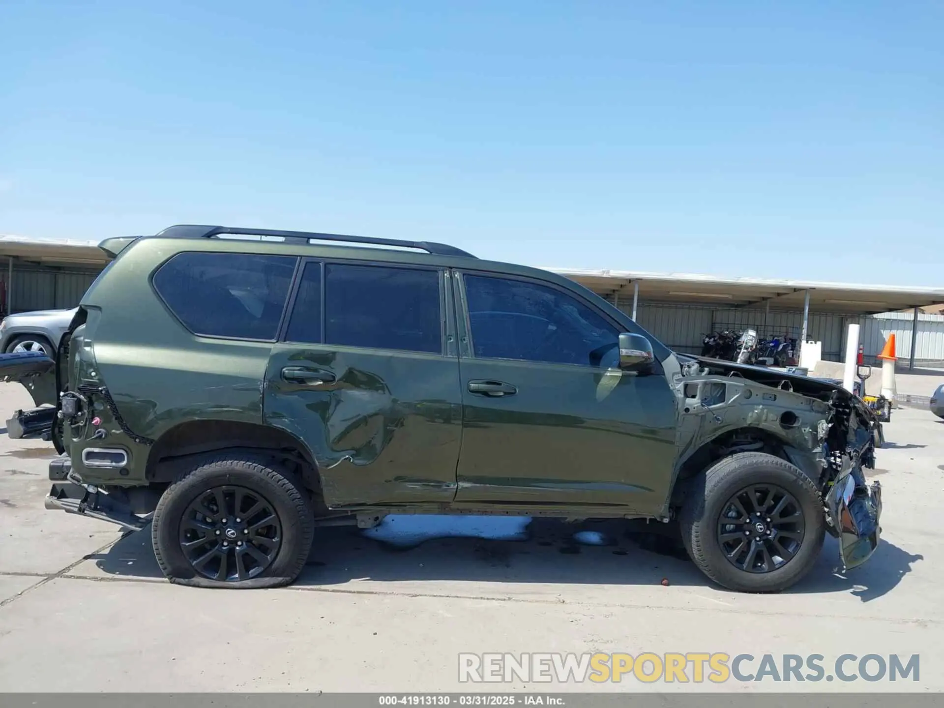 14 fotografías del automóvil dañado JTJKM7BX0N5318806 LEXUS GX 460 2022