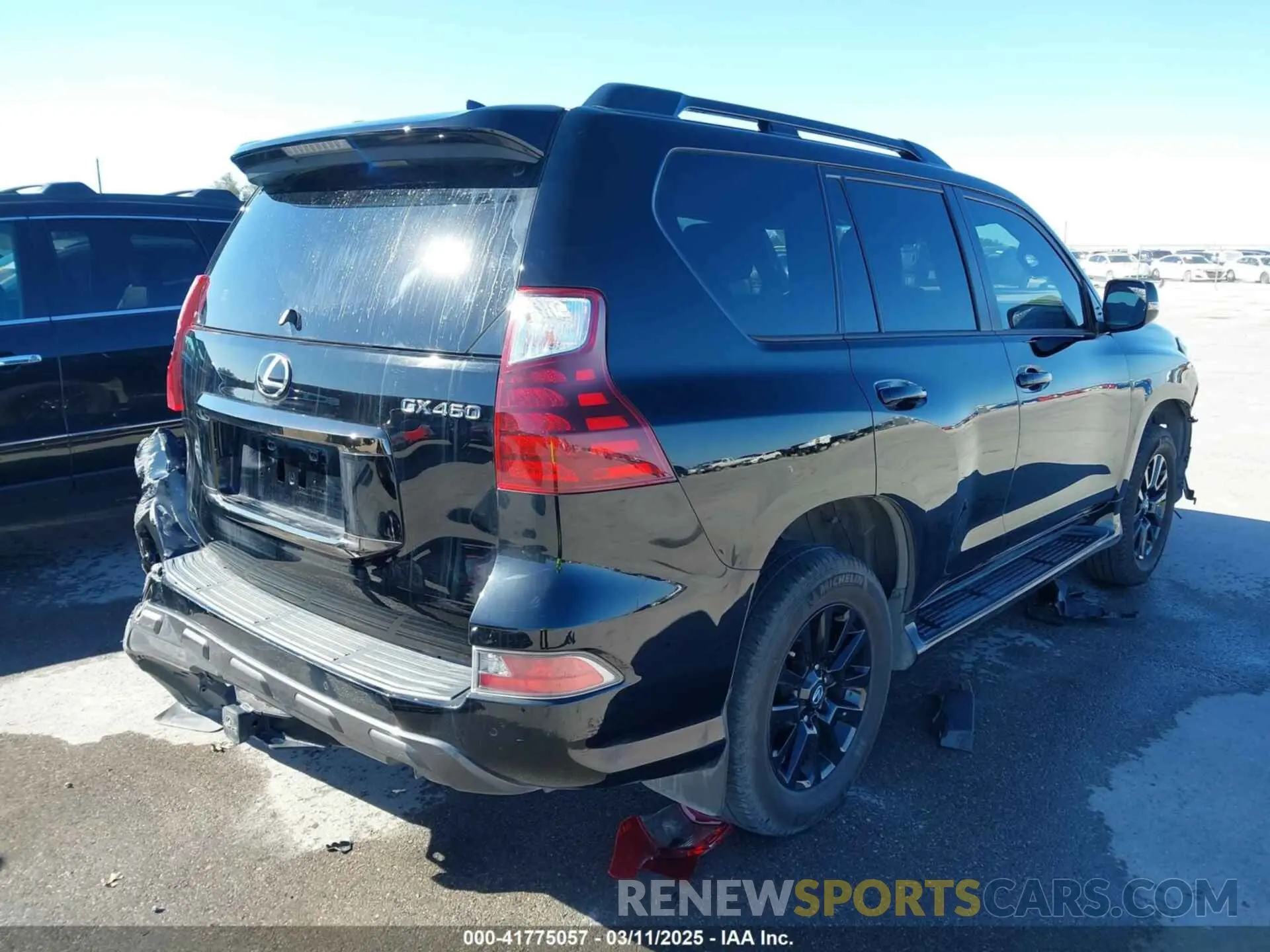 4 fotografías del automóvil dañado JTJKM7BX9N5311062 LEXUS GX 460 2022